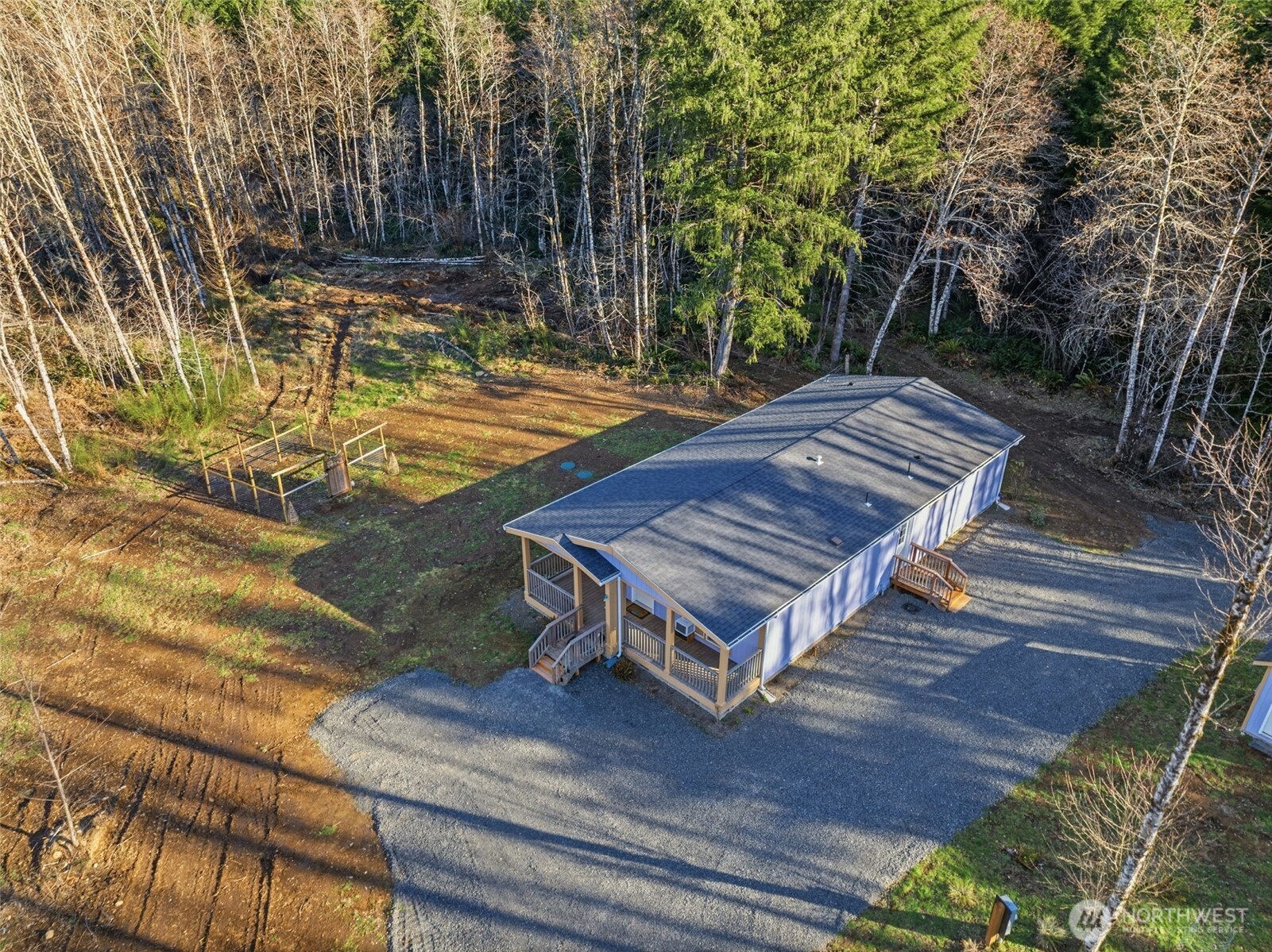142 Wild Daisy Drive Property Photo 23