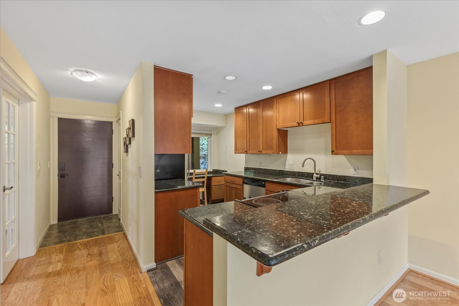 130 105th Avenue 108 Property Photo 4