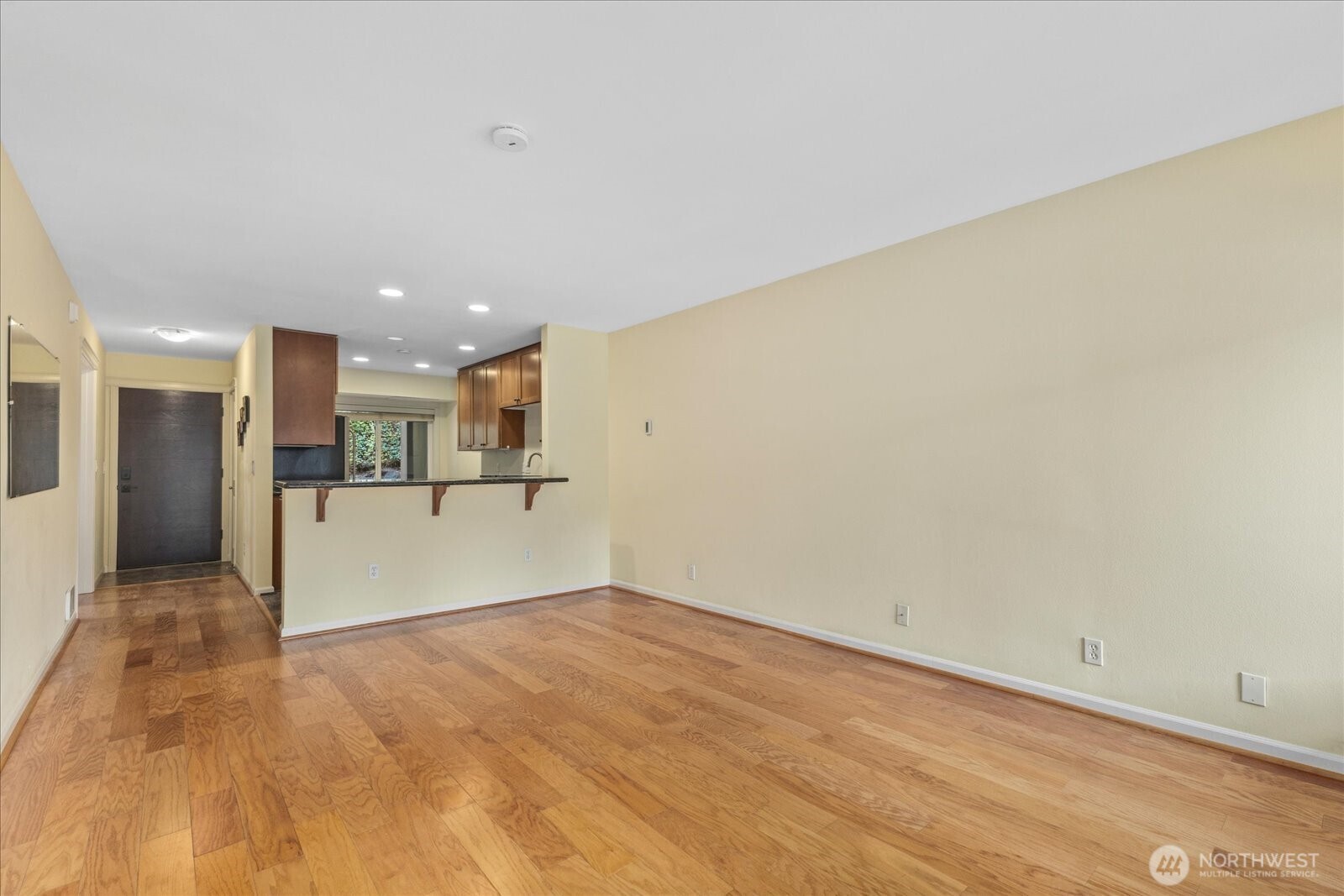 130 105th Avenue 108 Property Photo 6