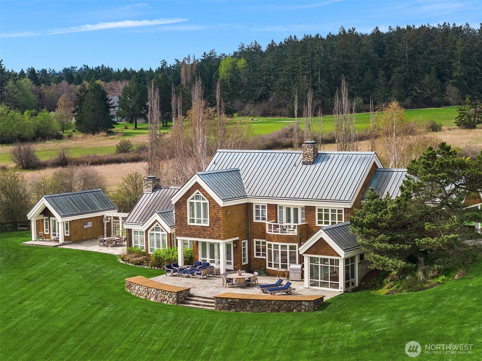 2495846 Property Photo 6