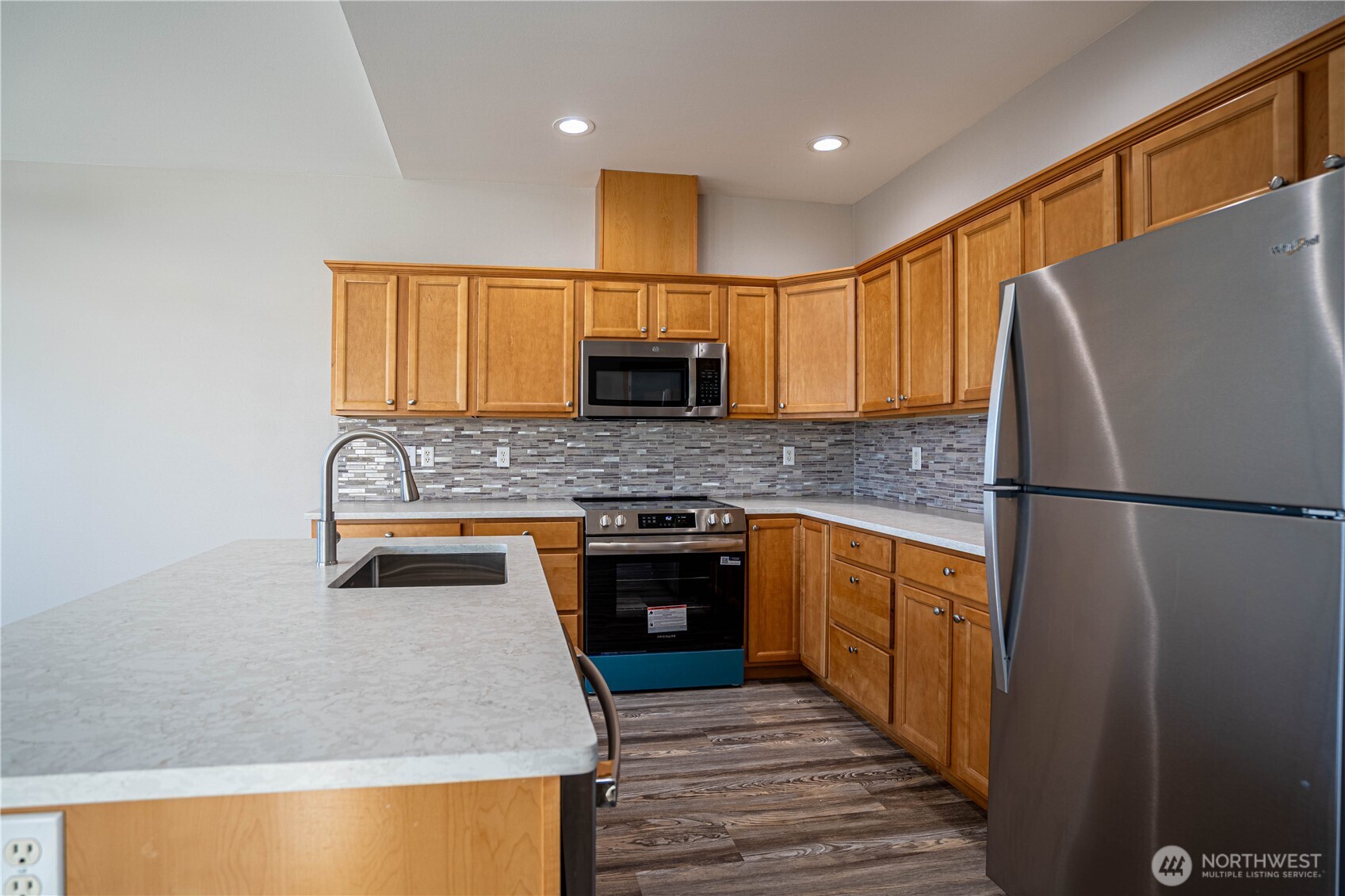 744 Wapato Way A Property Photo 10