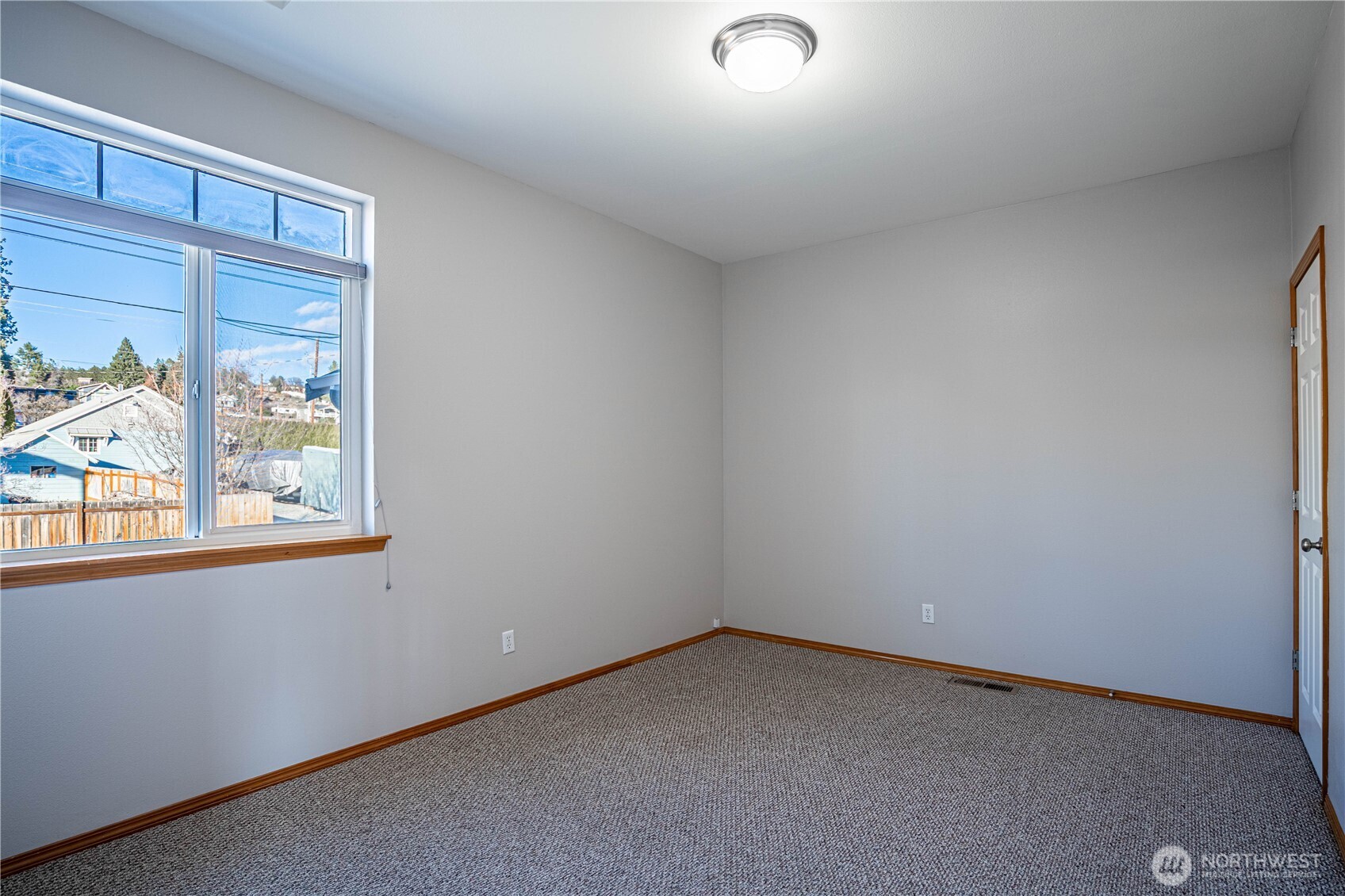 744 Wapato Way A Property Photo 13