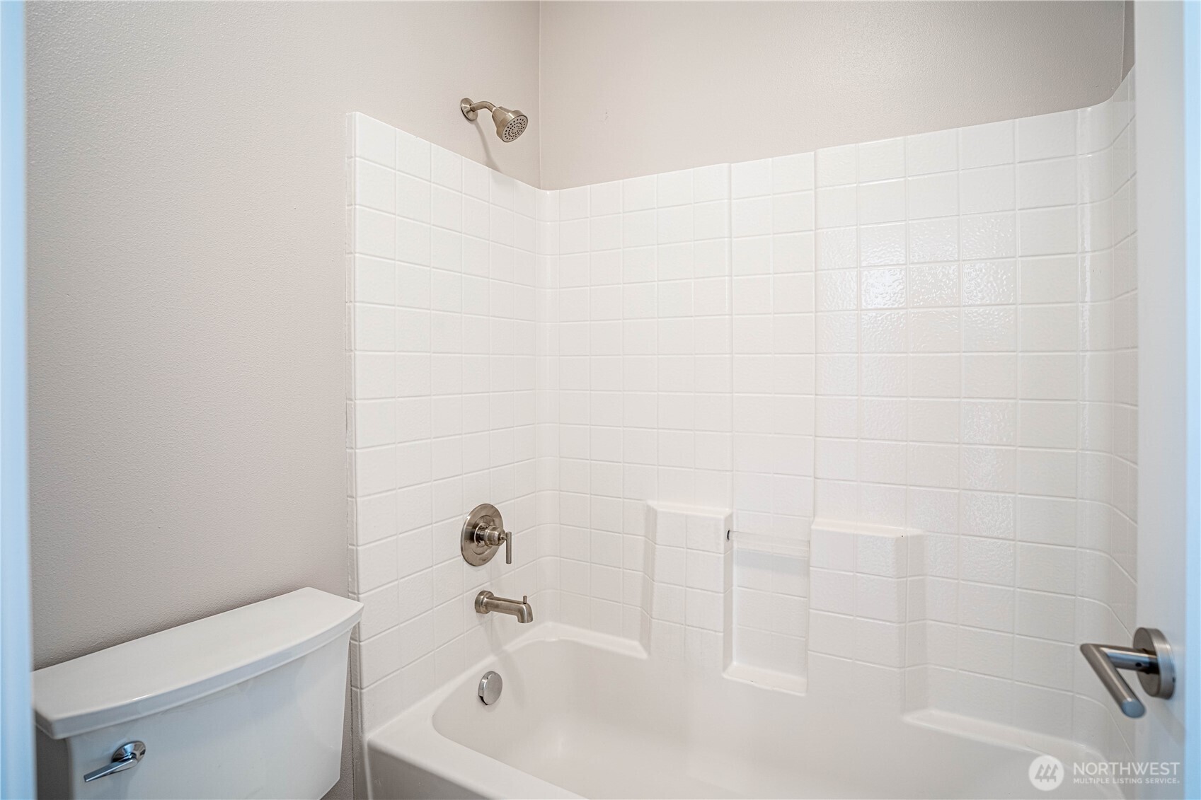 744 Wapato Way #c Property Photo 23