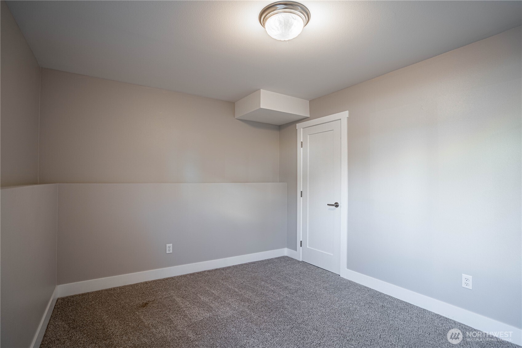 744 Wapato Way #c Property Photo 24