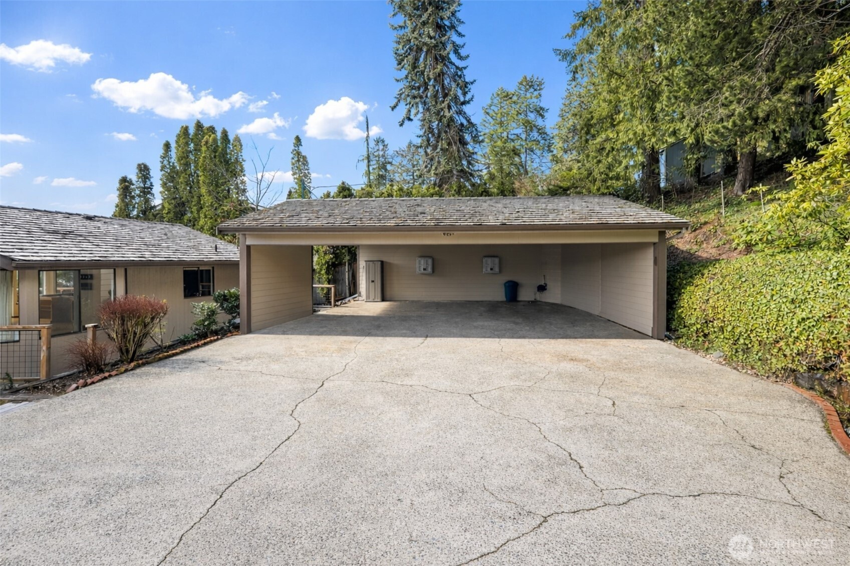 8806 Warren Drive Property Photo 38