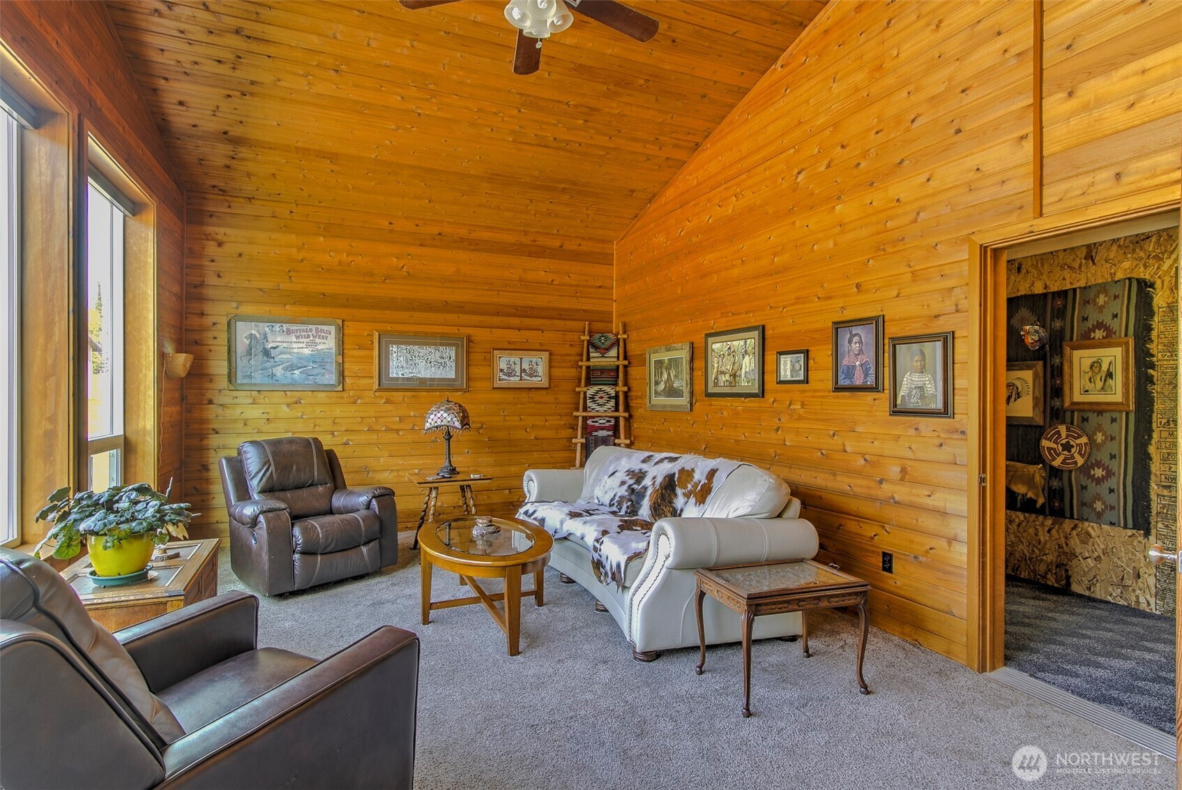 3829 Deep Lake Boundary Road Property Photo 5