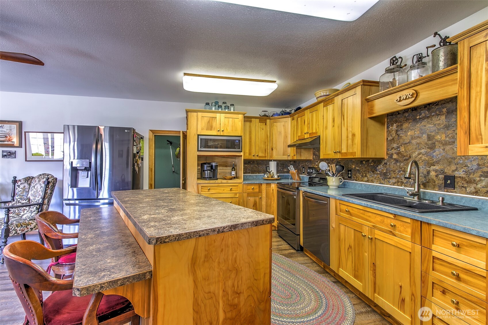 3829 Deep Lake Boundary Road Property Photo 19