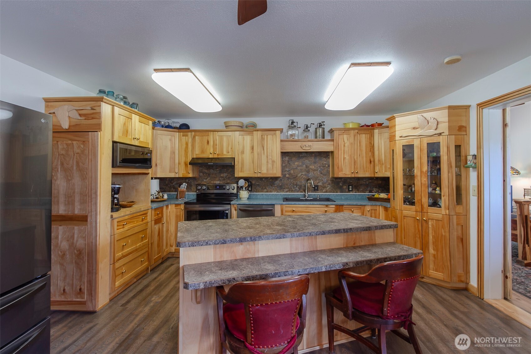3829 Deep Lake Boundary Road Property Photo 20