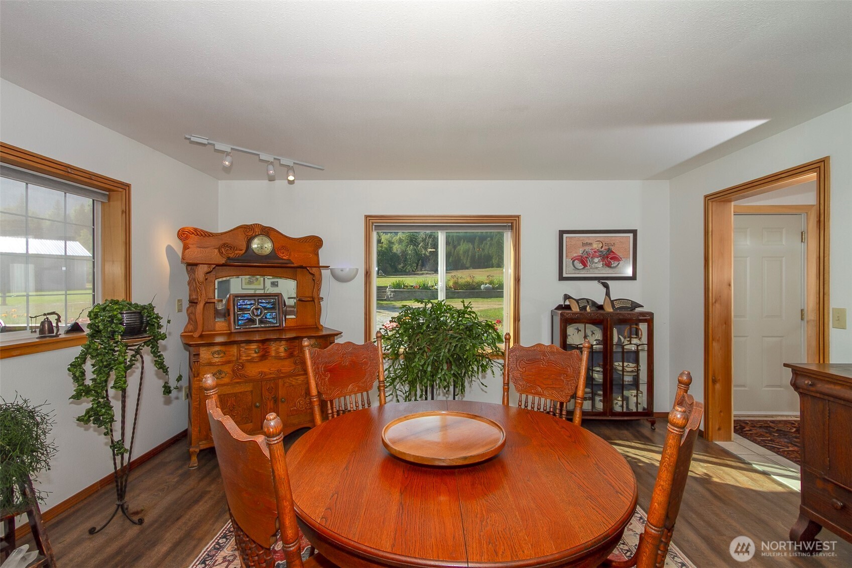 3829 Deep Lake Boundary Road Property Photo 22