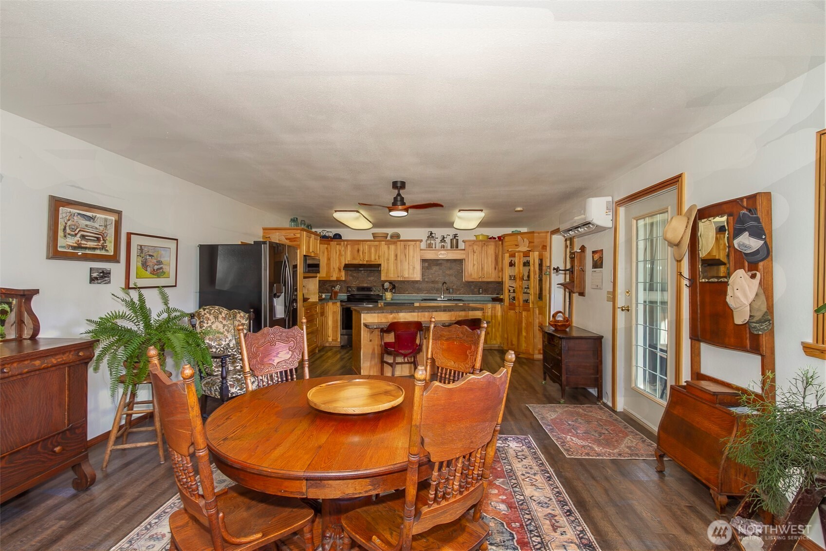 3829 Deep Lake Boundary Road Property Photo 23