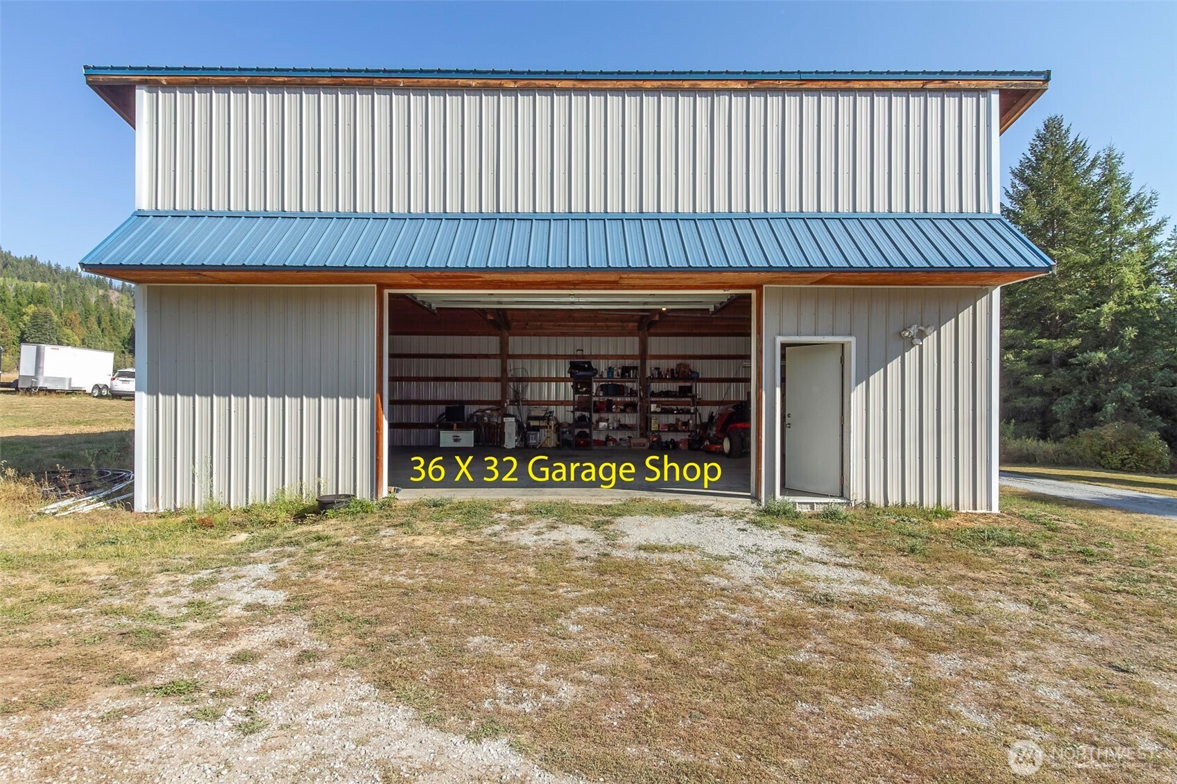 3829 Deep Lake Boundary Road Property Photo 31