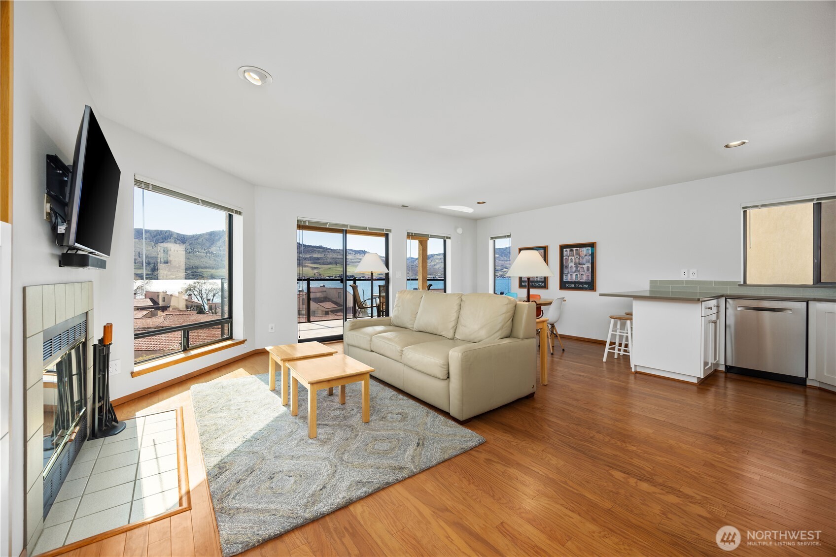 100 Lake Chelan Shores Drive 18-8 Property Photo 12