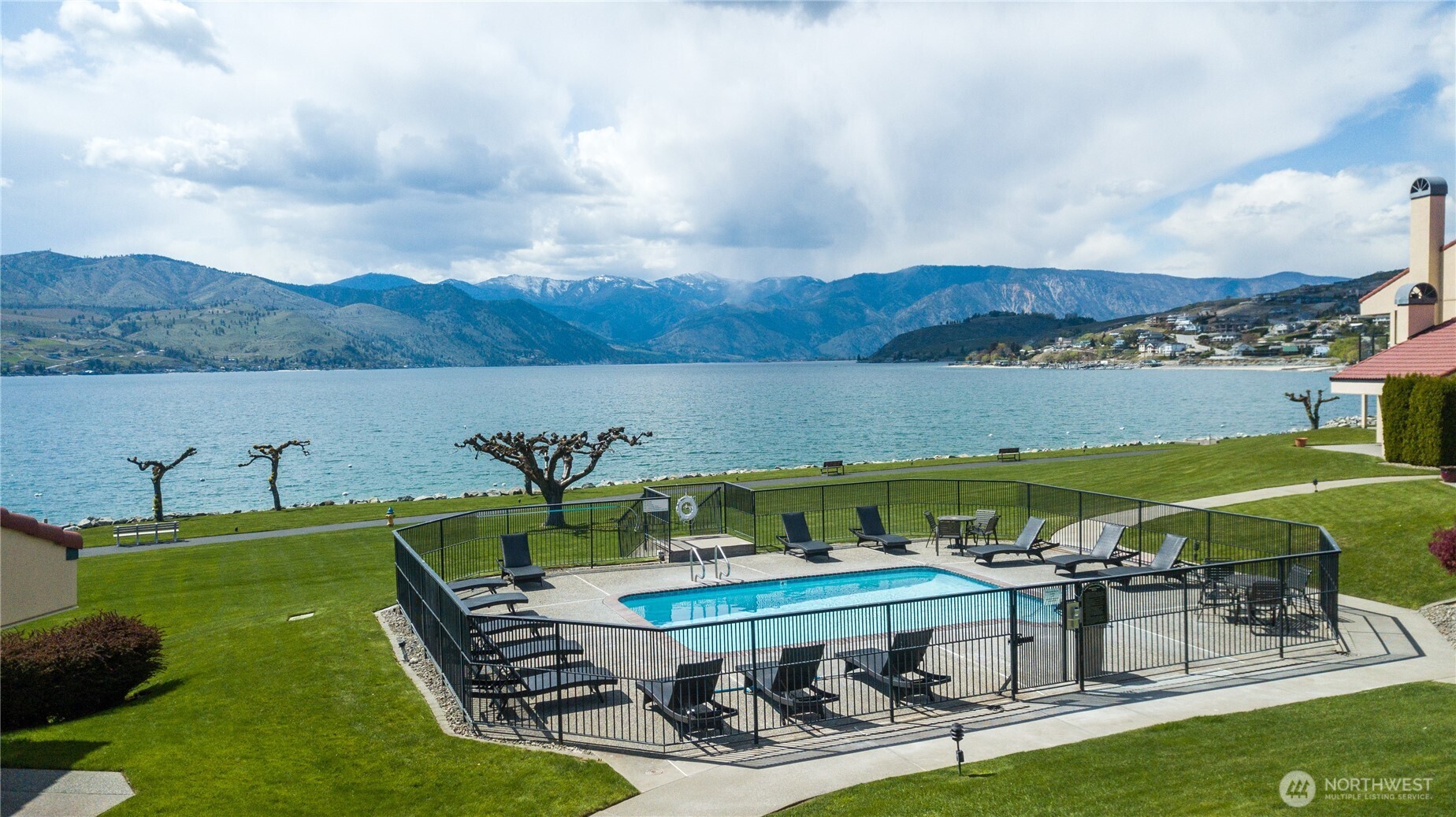 100 Lake Chelan Shores Drive 18-8 Property Photo 32