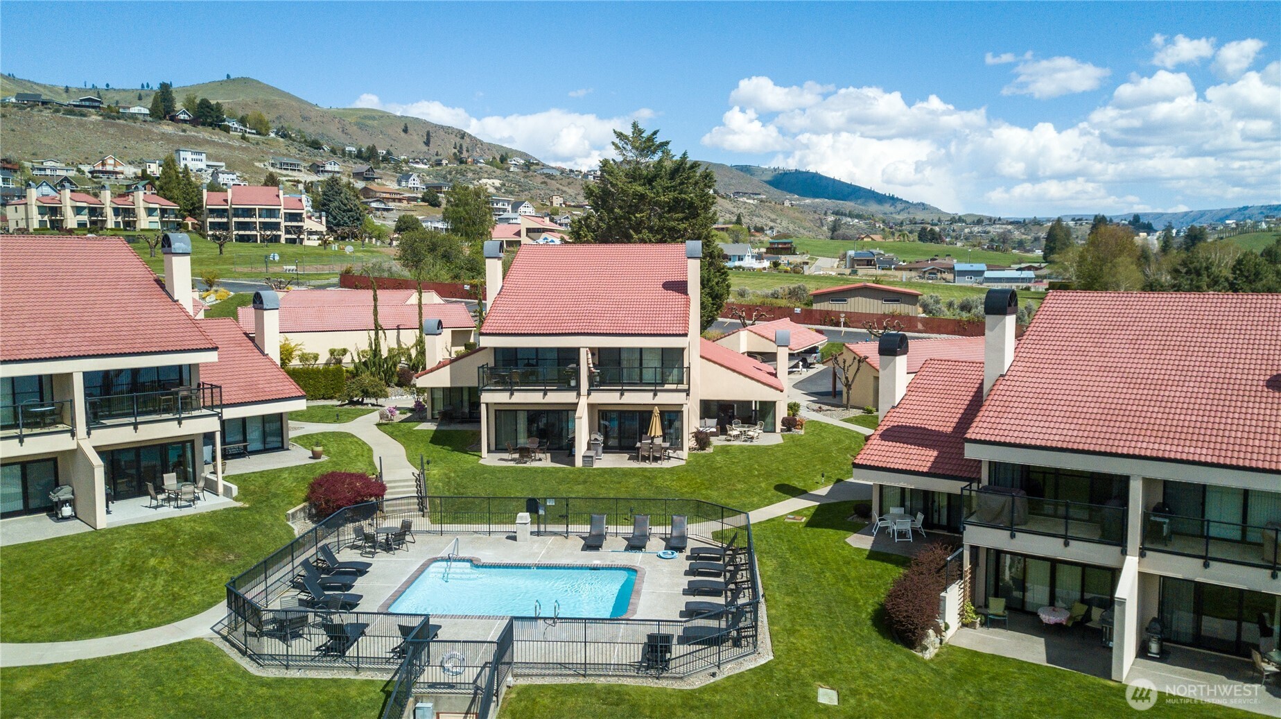 100 Lake Chelan Shores Drive 18-8 Property Photo 33