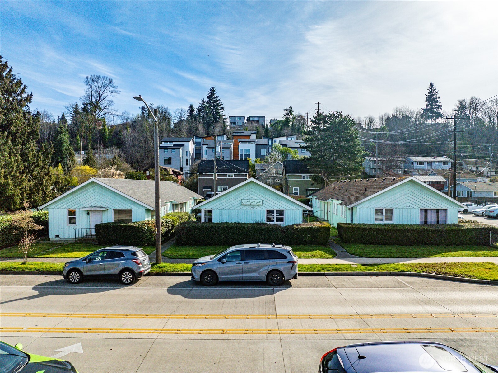5222 -36 Delridge Way Property Photo 9