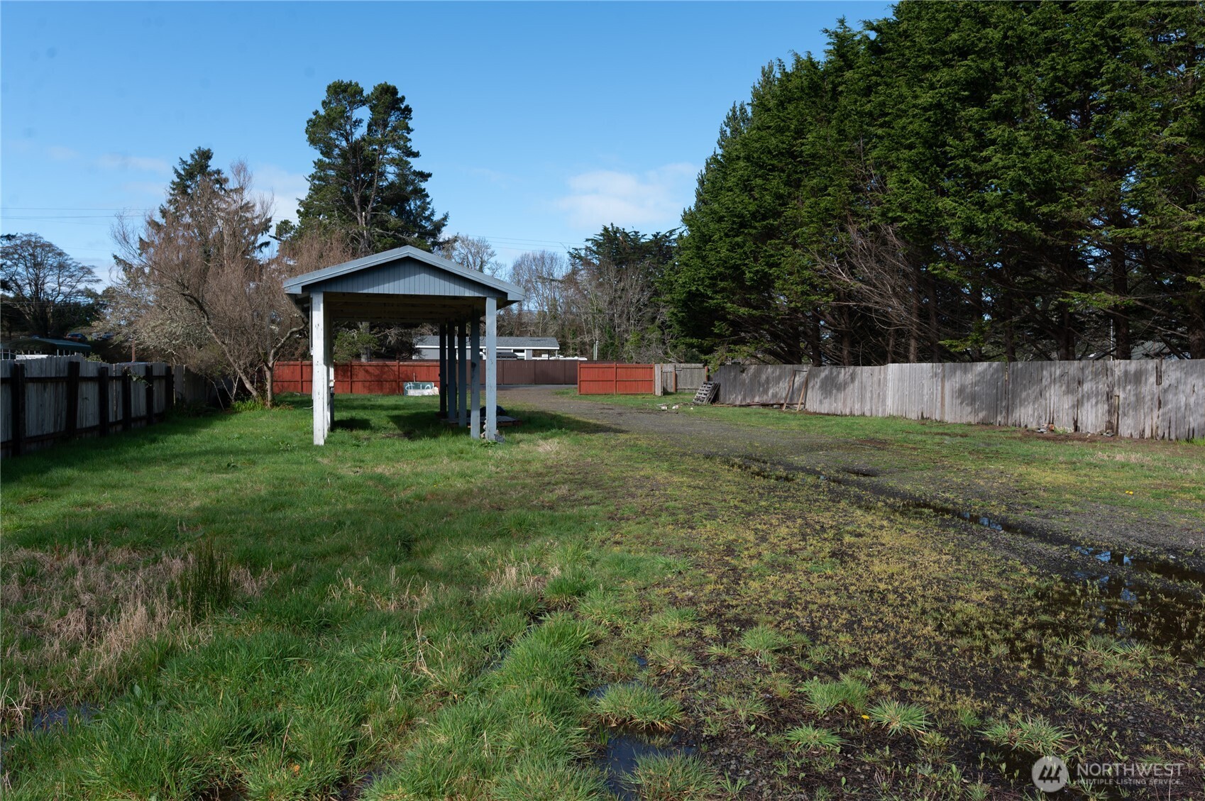 1930 S Forrest Street Property Photo 4
