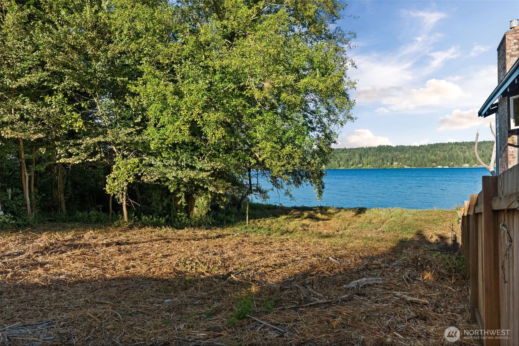 5280 Illahee Road Property Photo 6