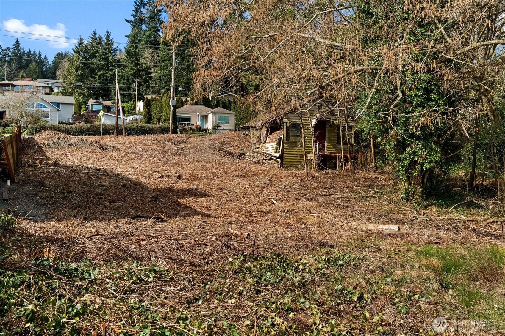5280 Illahee Road Property Photo 9