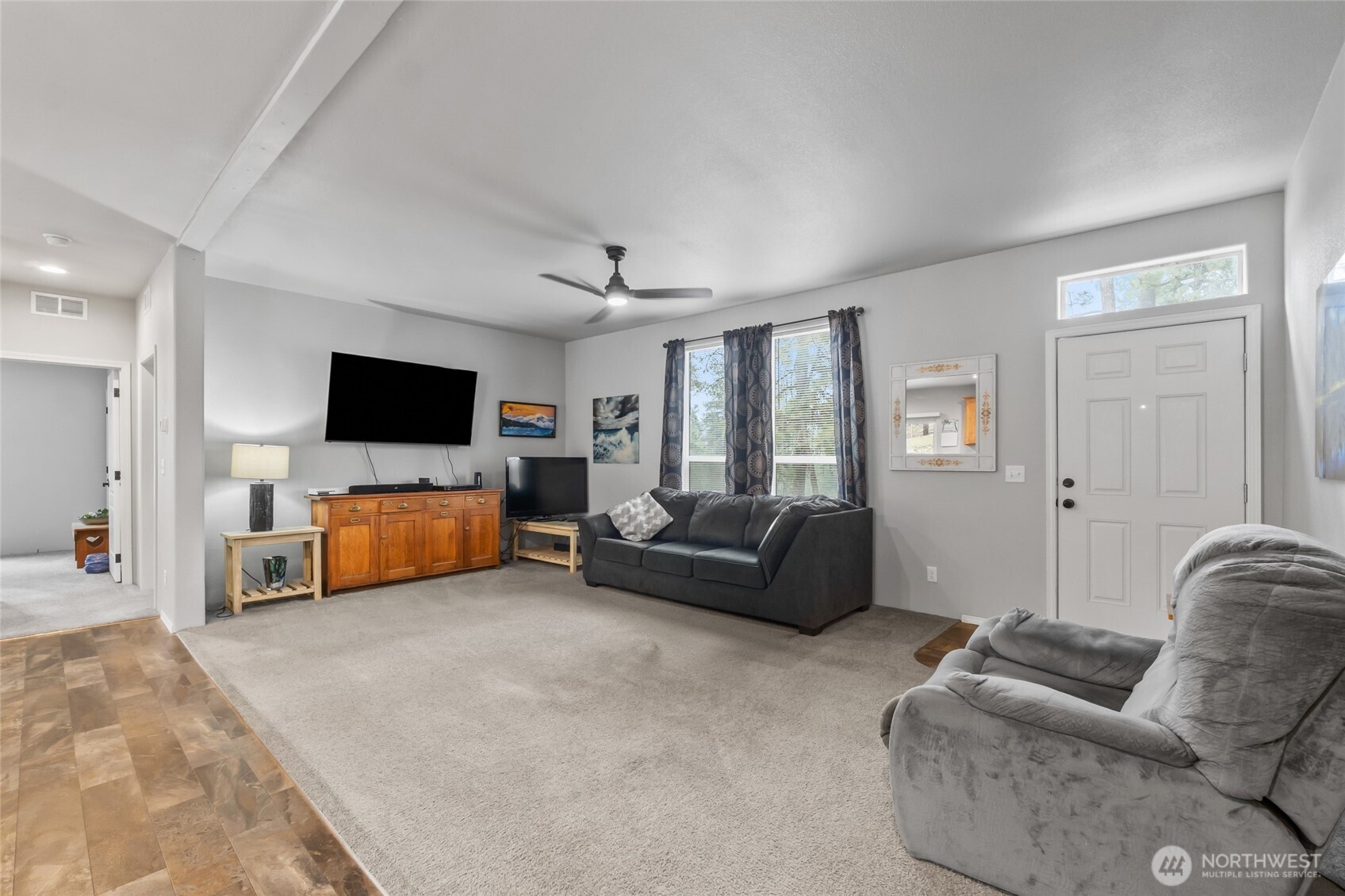 1477 D College Lane Property Photo 1