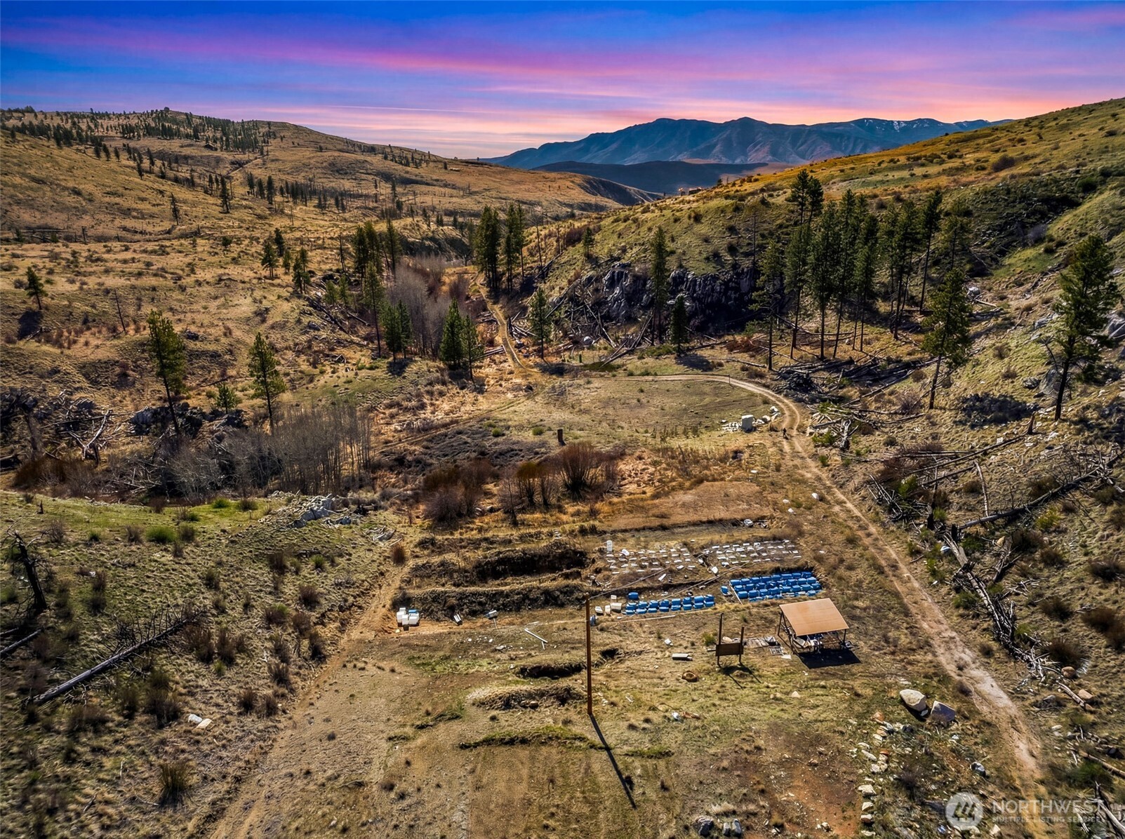 576 Indian Dan Canyon Property Photo 1