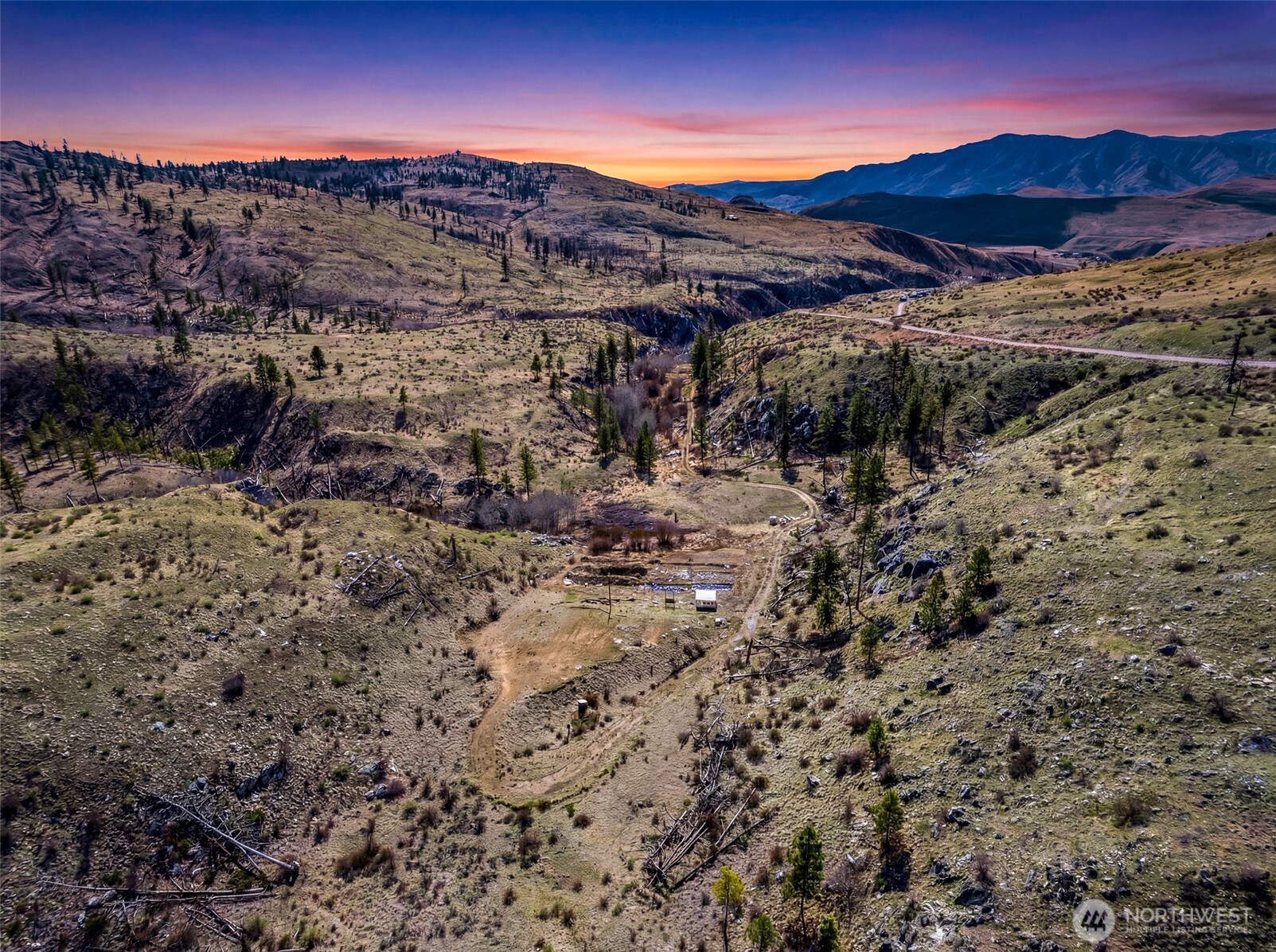 576 Indian Dan Canyon Property Photo 2