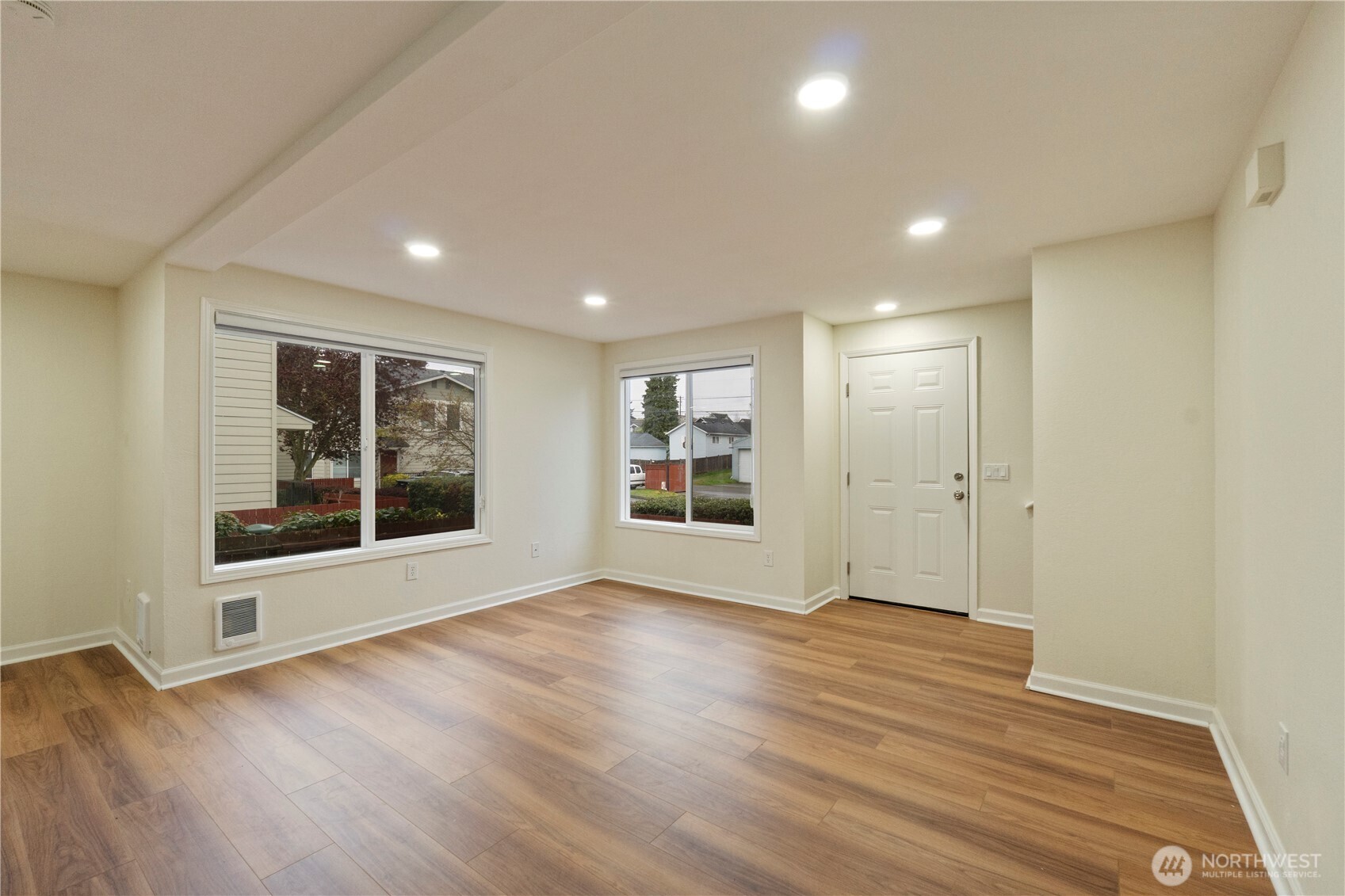 2902 13th Street 3b Property Photo 8