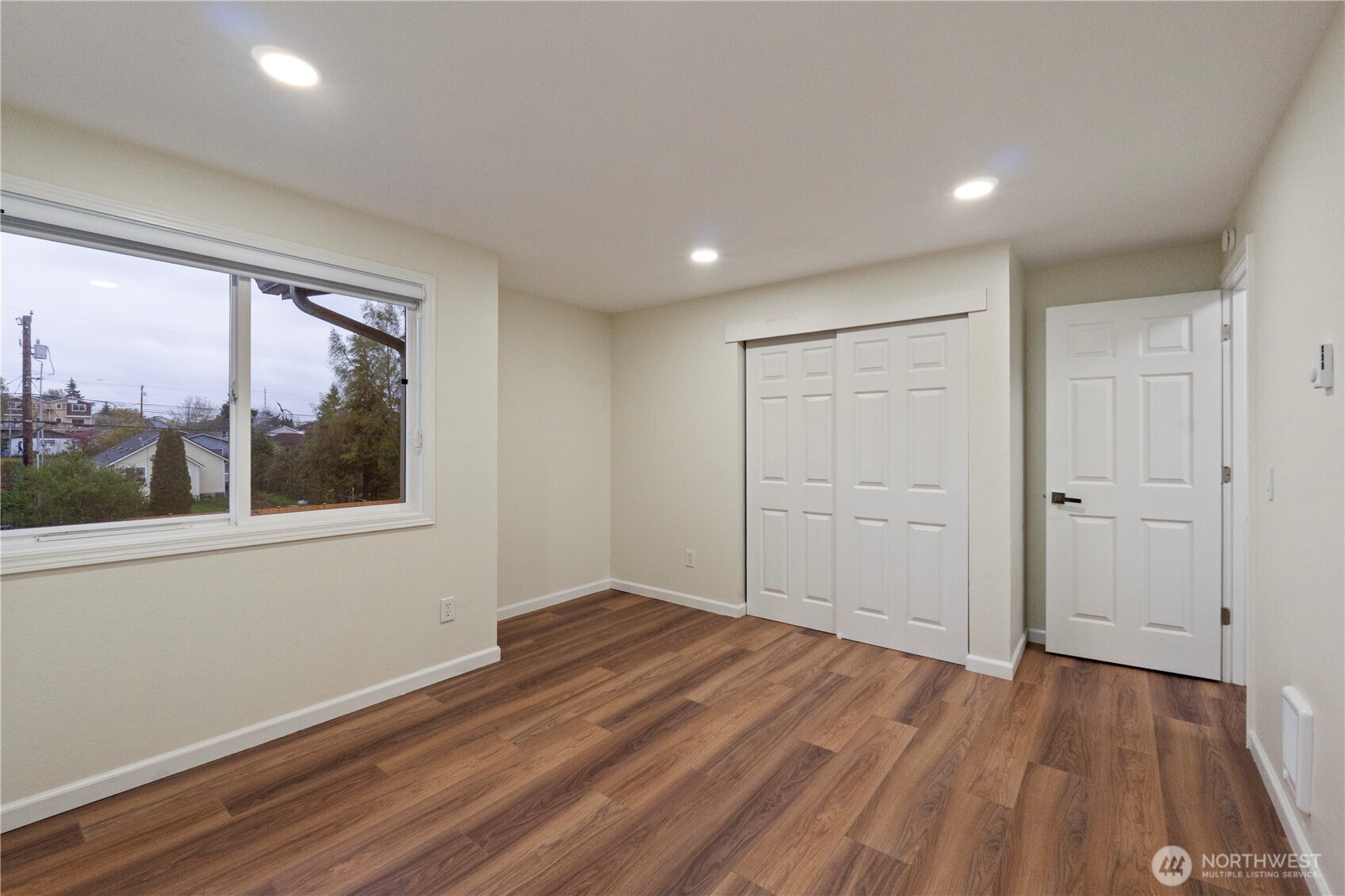 2902 13th Street 3b Property Photo 13
