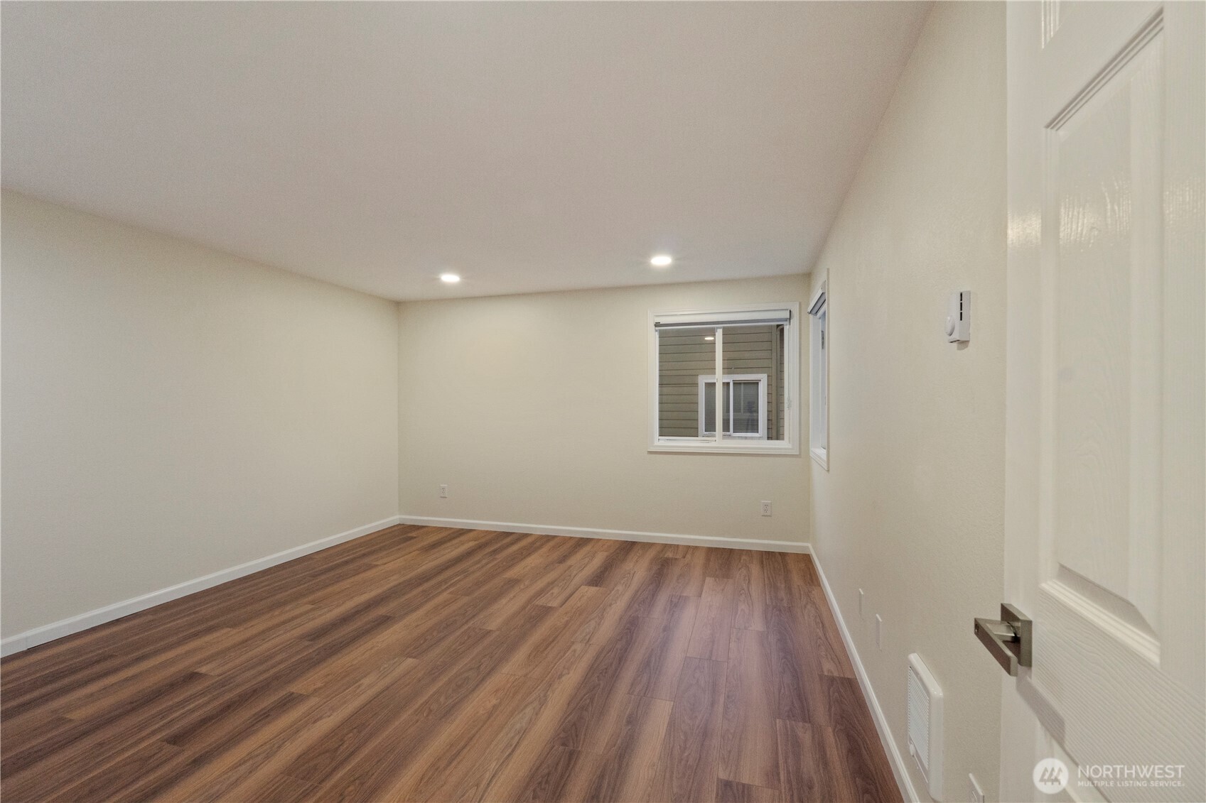 2902 13th Street 3b Property Photo 15