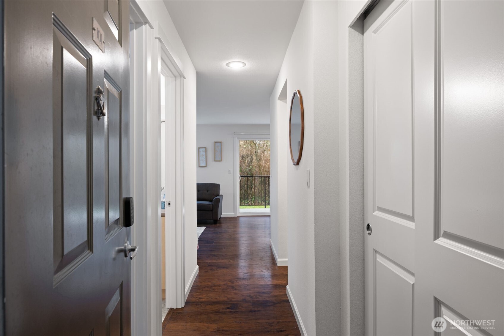 11307 Ne 128th Street G101 Property Photo 6