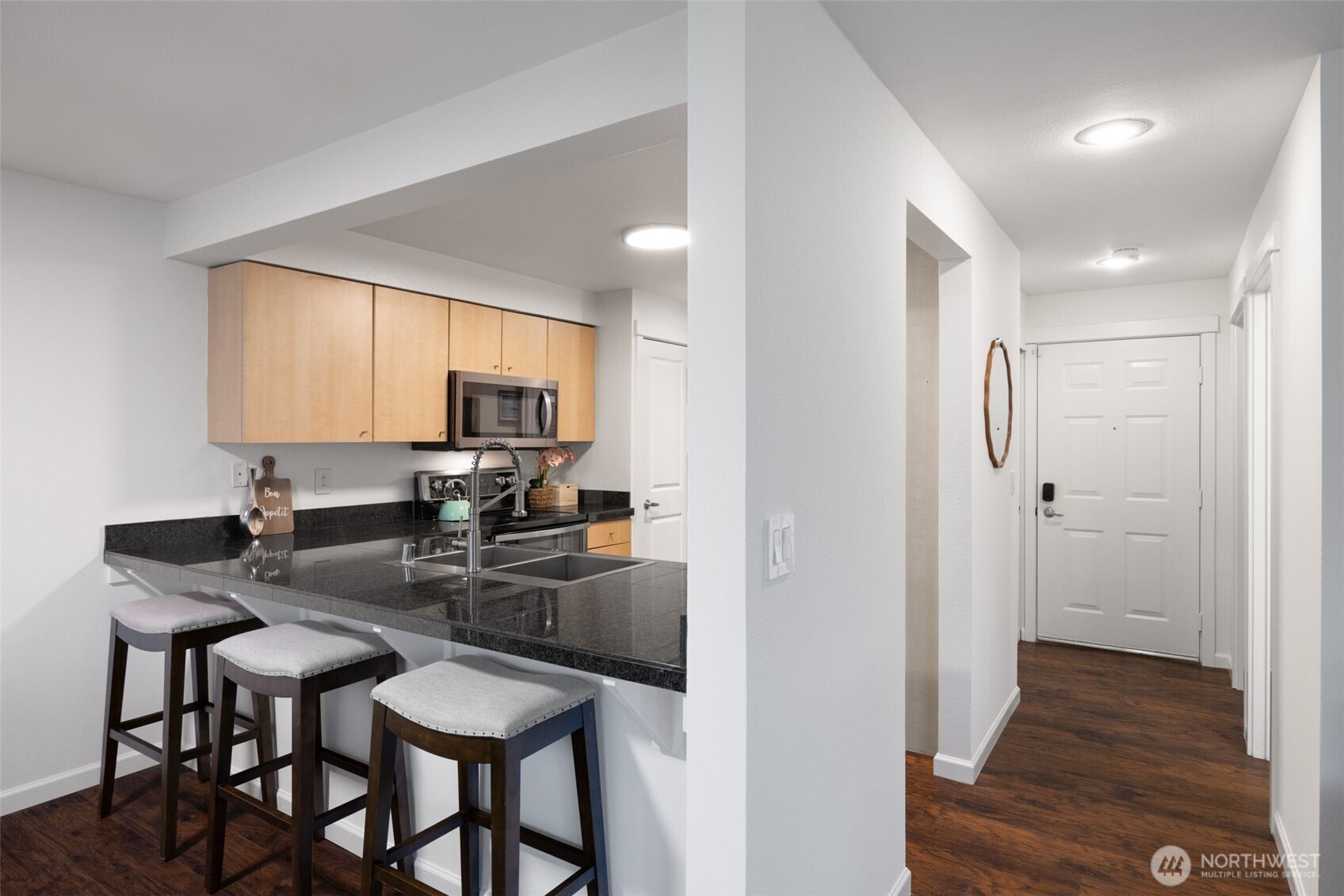 11307 Ne 128th Street G101 Property Photo 12