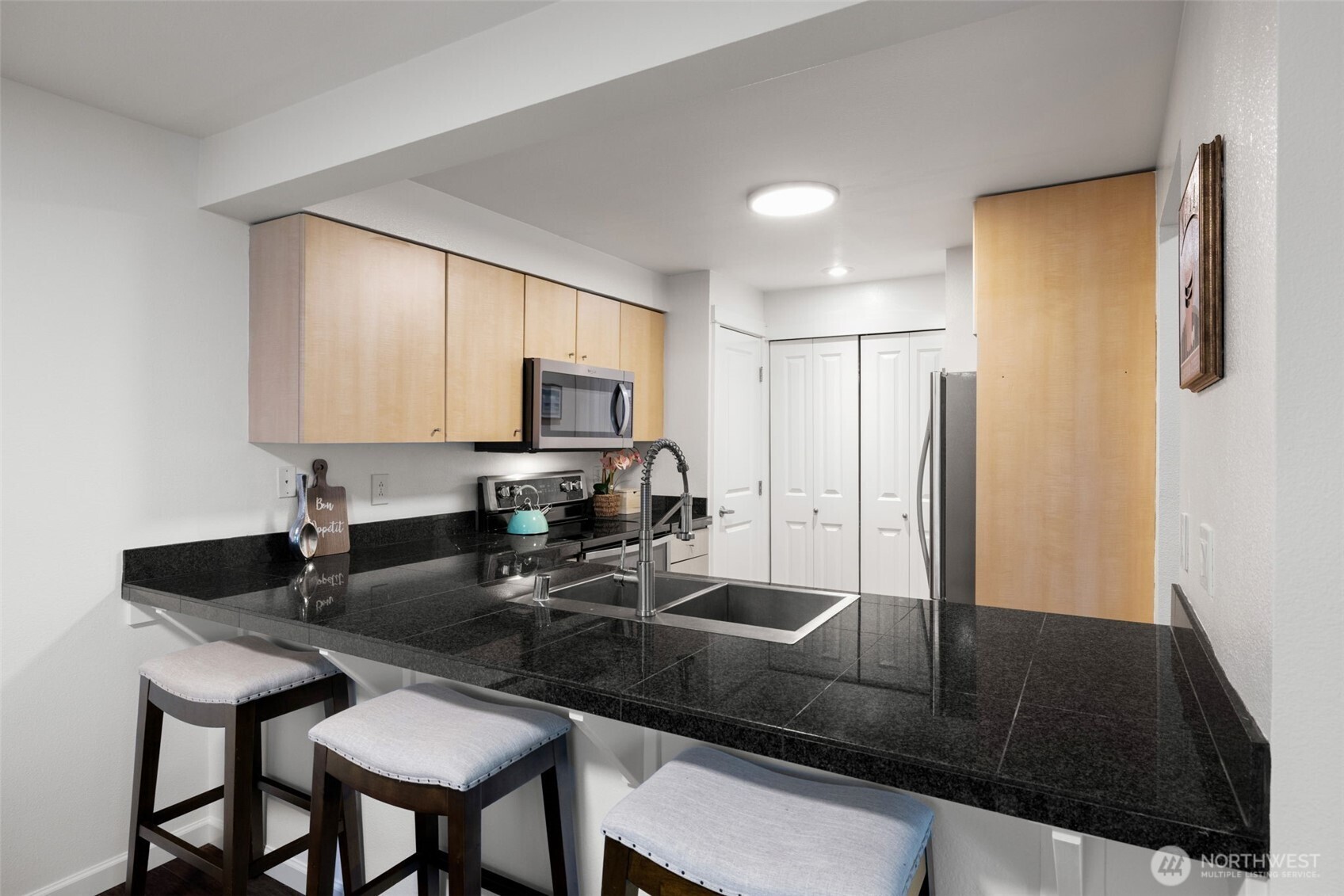 11307 Ne 128th Street G101 Property Photo 13