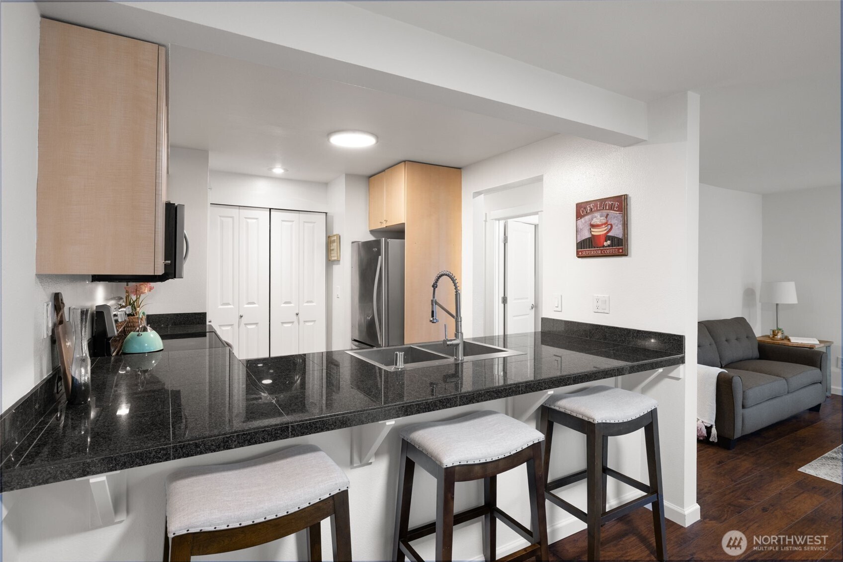 11307 Ne 128th Street G101 Property Photo 17