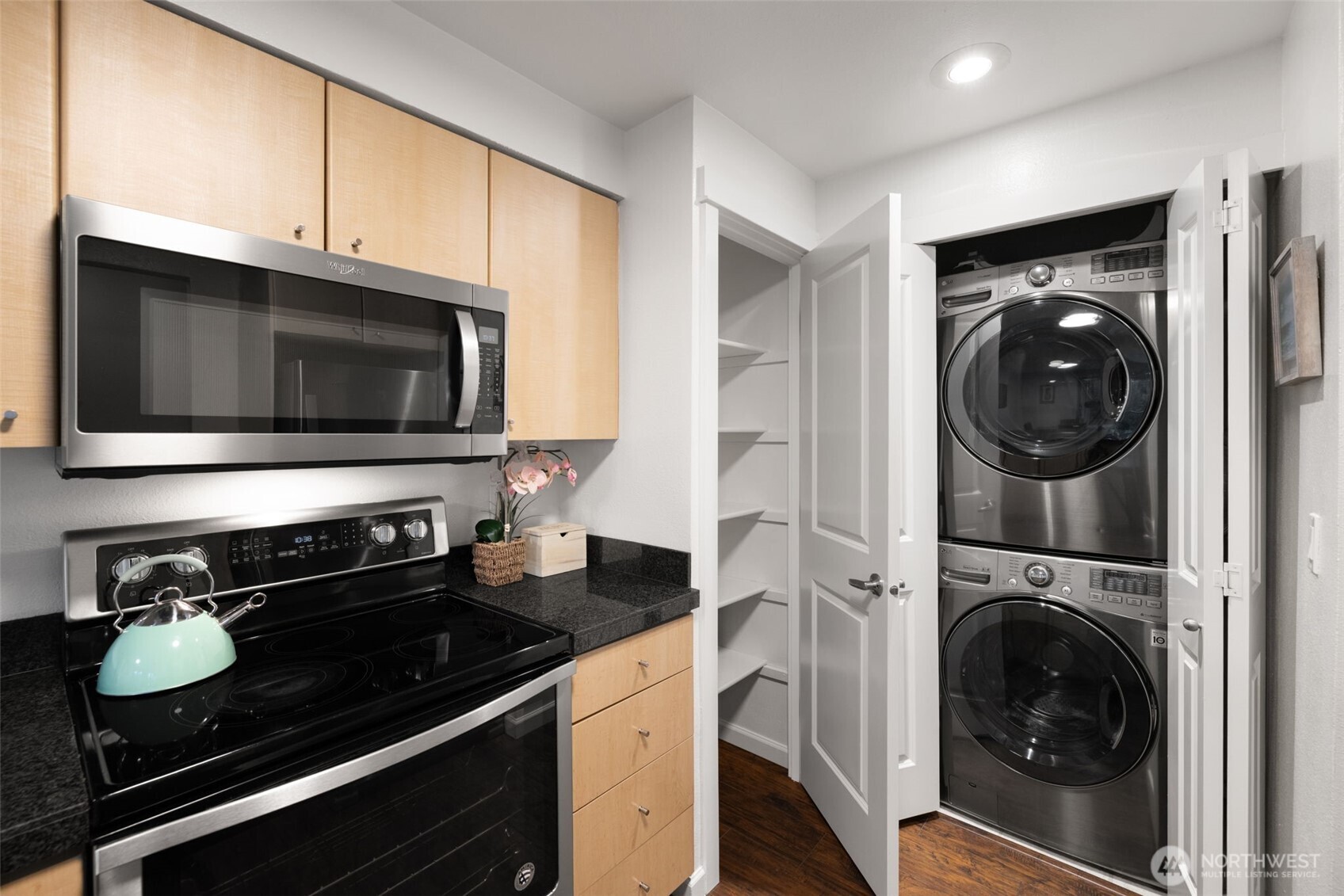 11307 Ne 128th Street G101 Property Photo 19