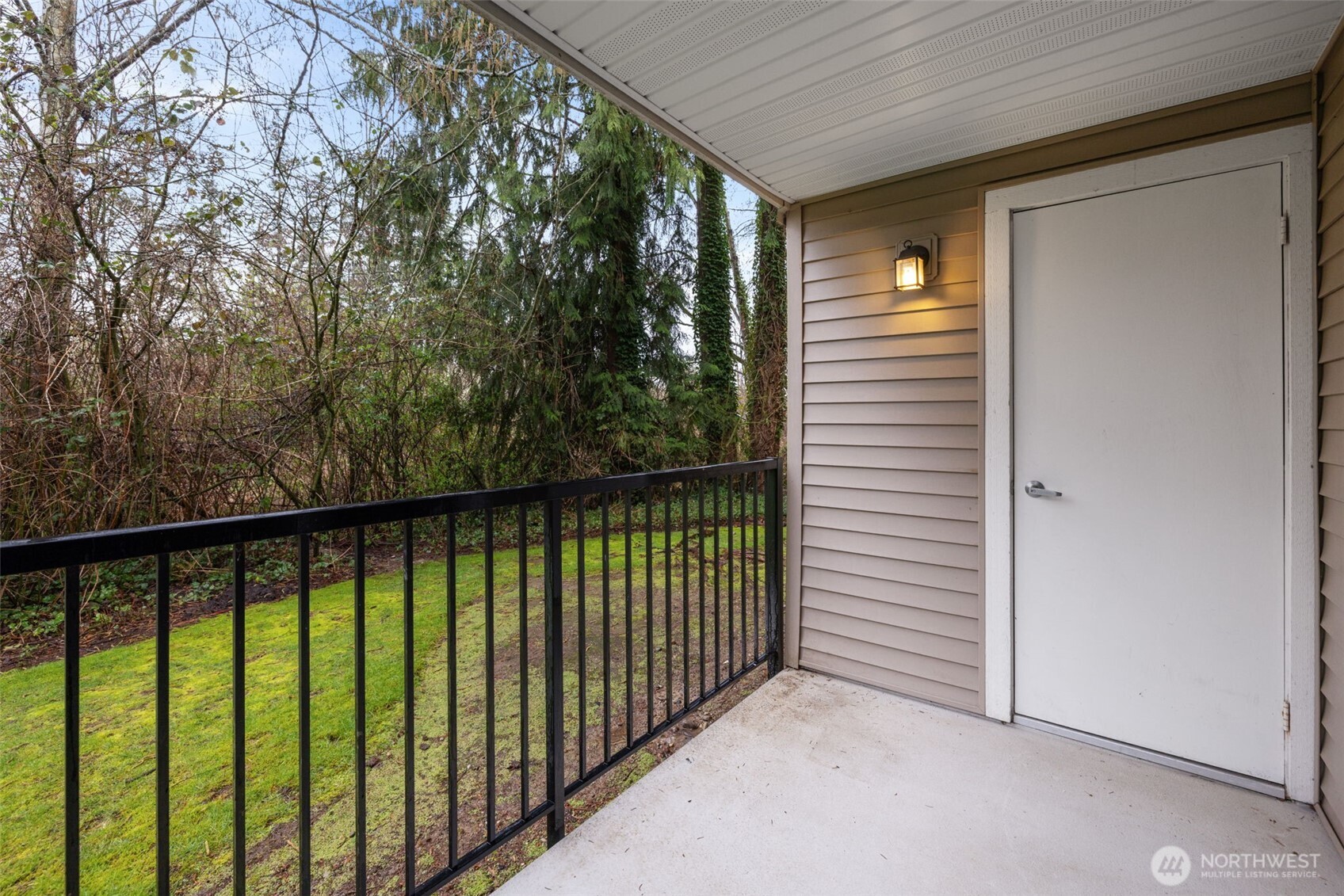 11307 Ne 128th Street G101 Property Photo 25