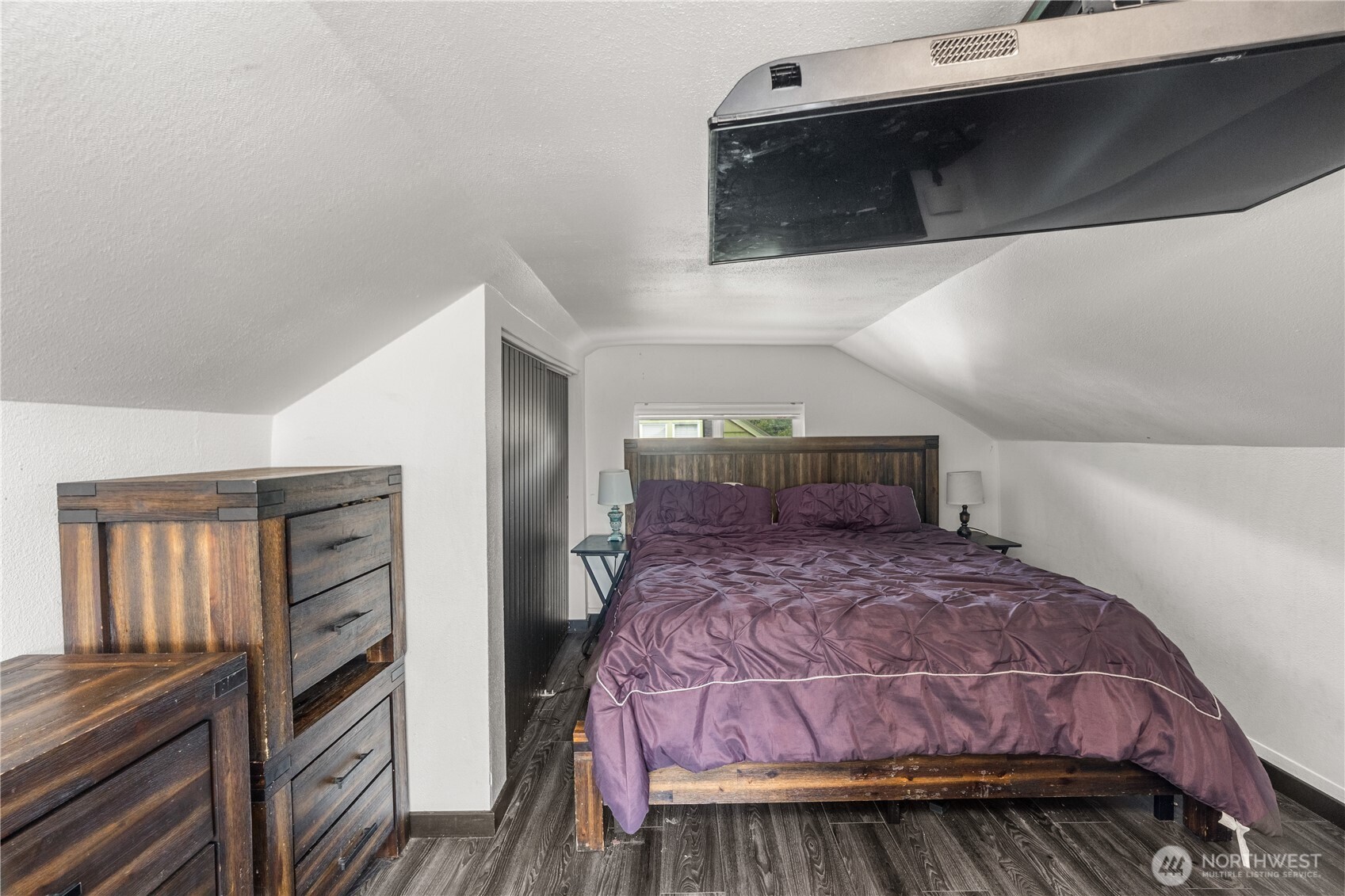 908 N Jeffries Street Property Photo 21