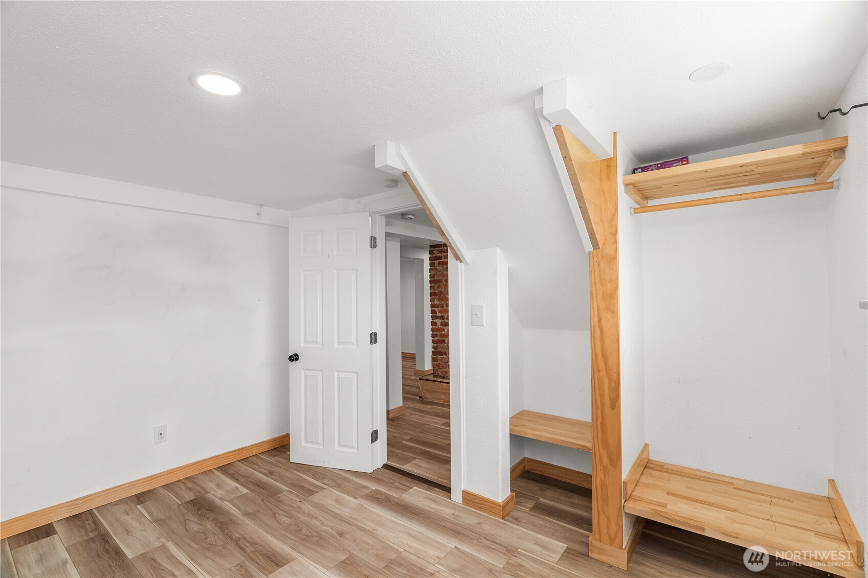 908 N Jeffries Street Property Photo 24