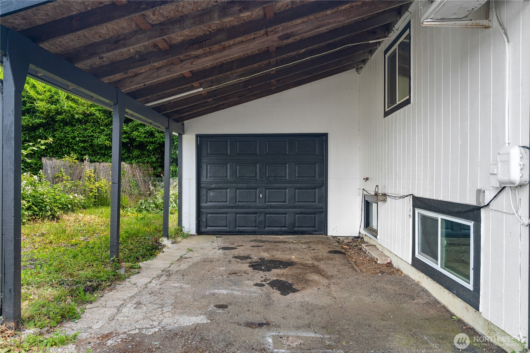 908 N Jeffries Street Property Photo 29