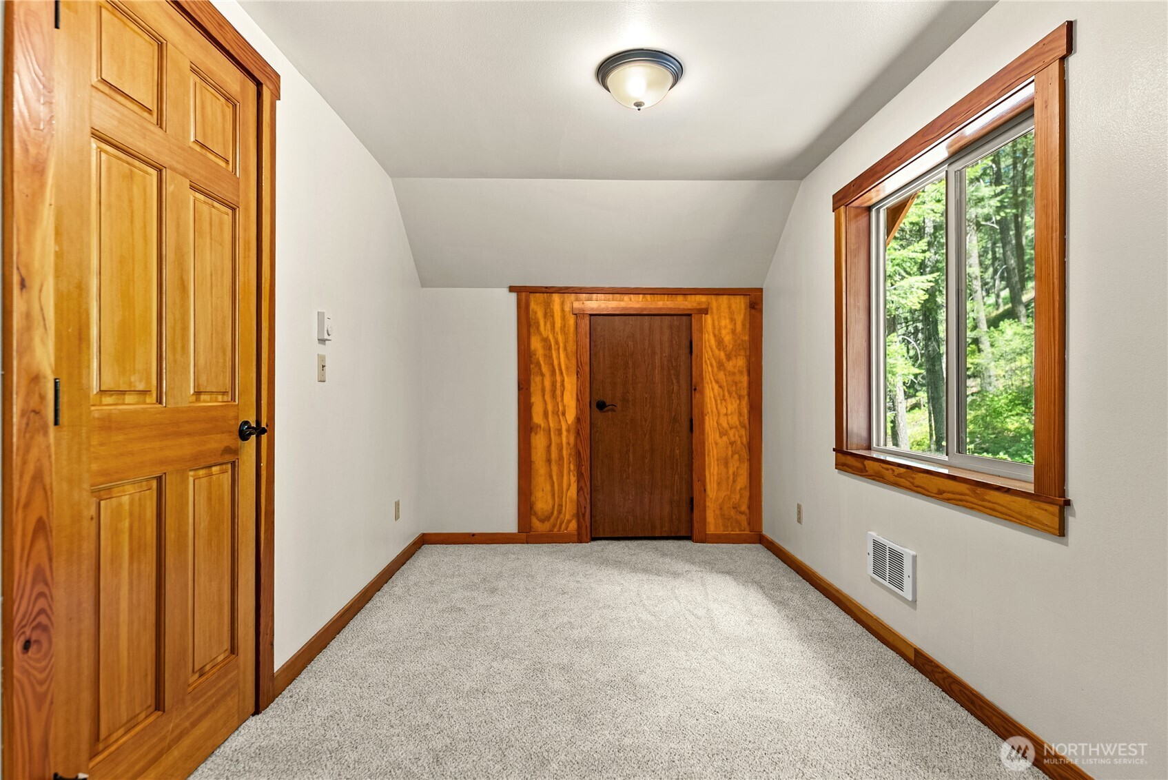 15 Howerton Road Property Photo 23