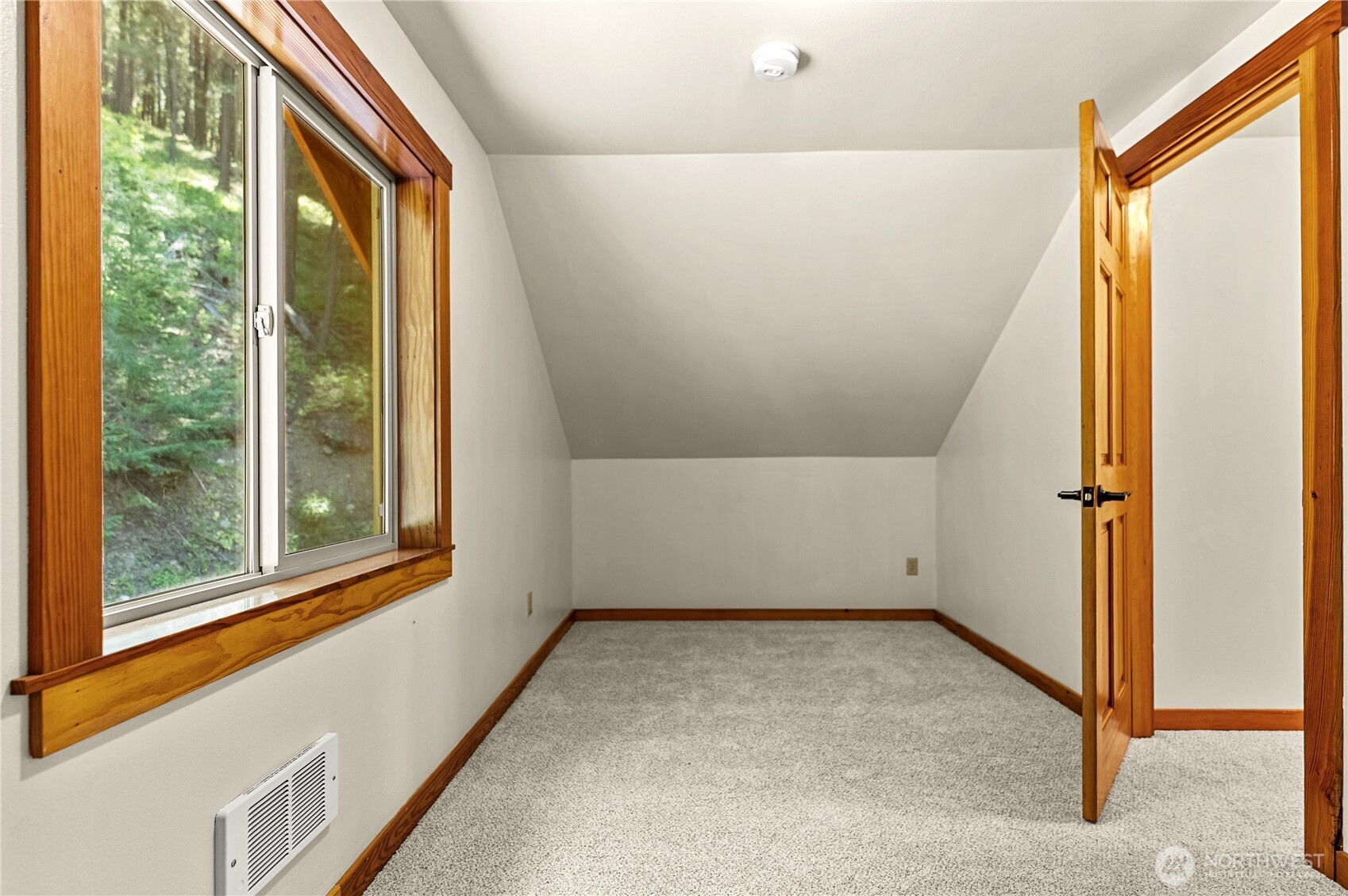 15 Howerton Road Property Photo 24
