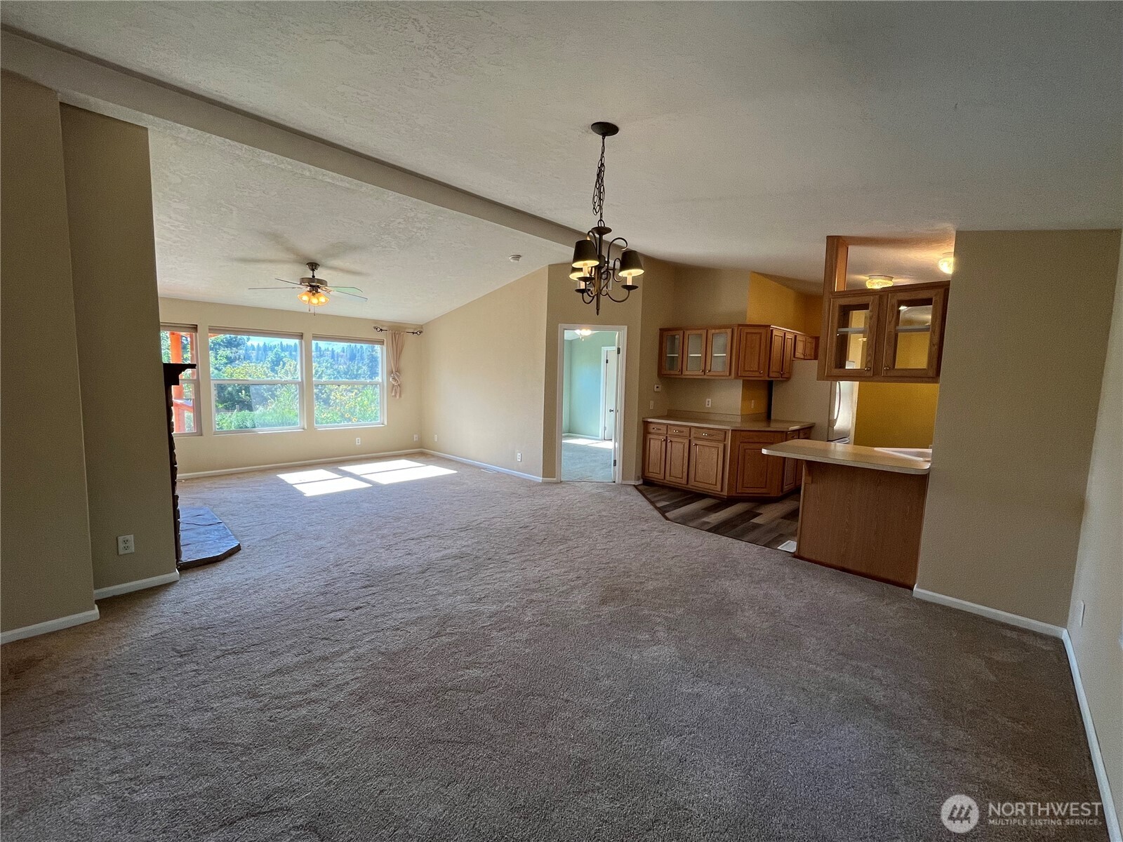 920 Castle Avenue Property Photo 18