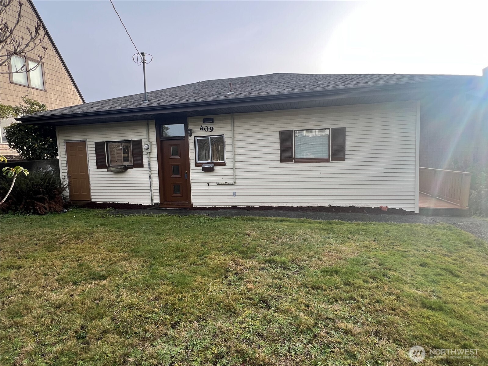 409 2nd Avenue Property Photo 1