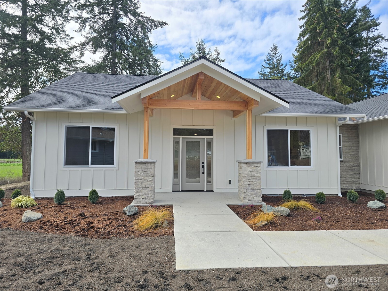 148 Sunland Drive Property Photo 8