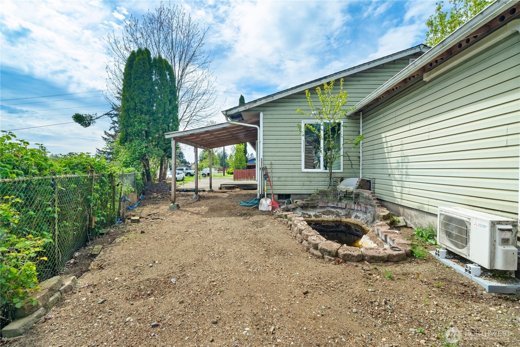 320 S 4th Street Property Photo 24
