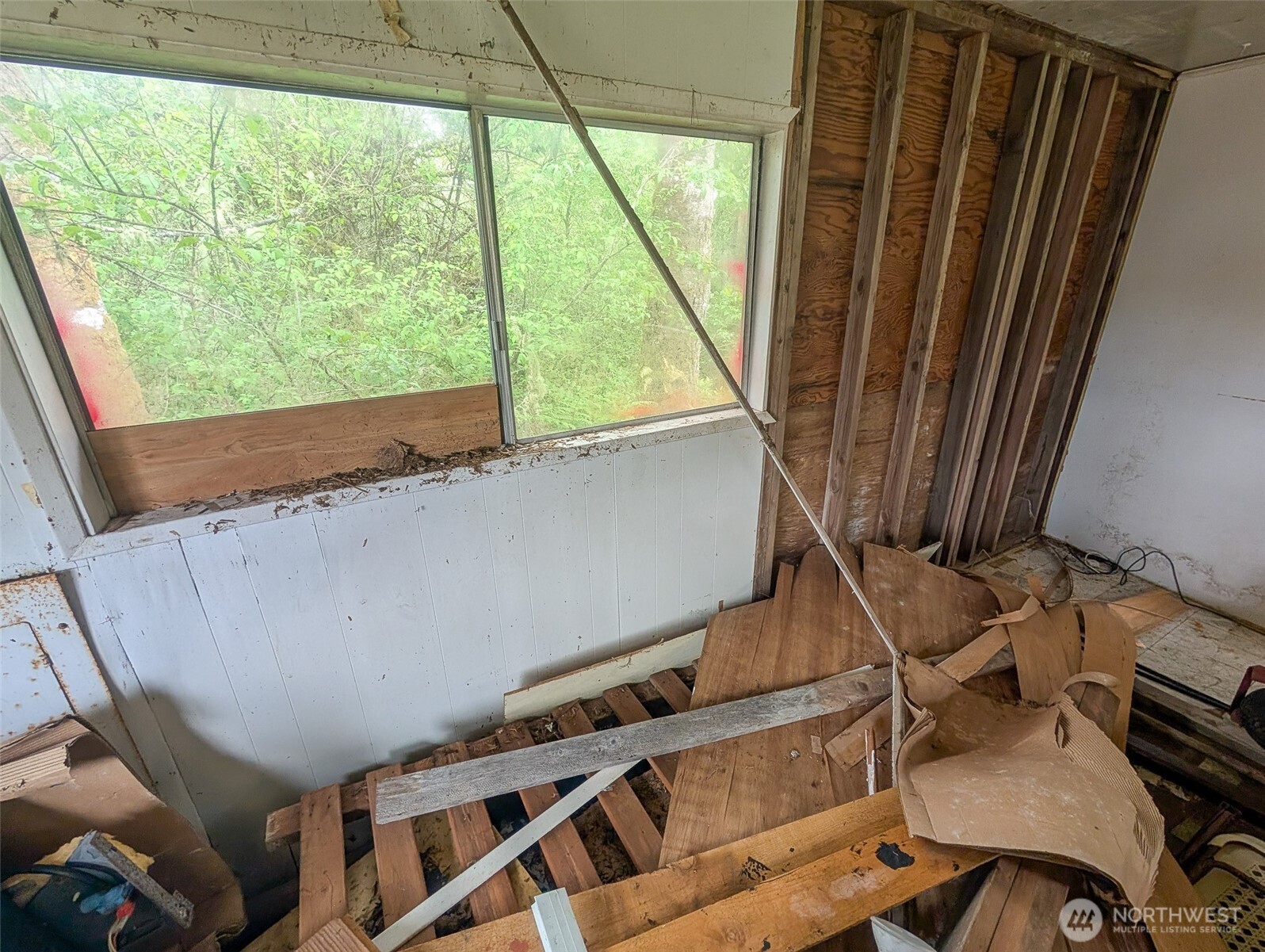 581 Dolphin Avenue Property Photo 22