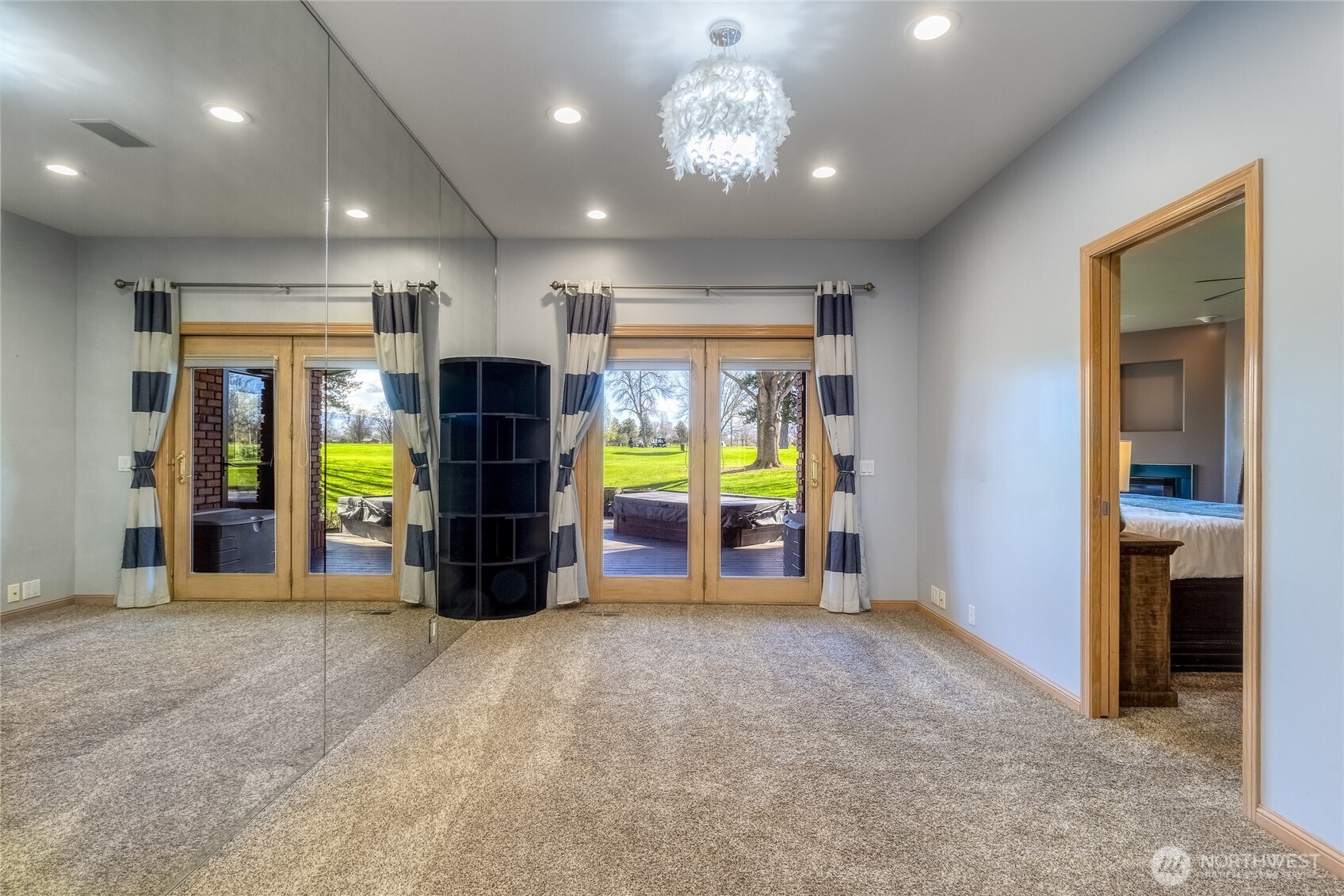 2245 Crosshaven Drive Property Photo 12