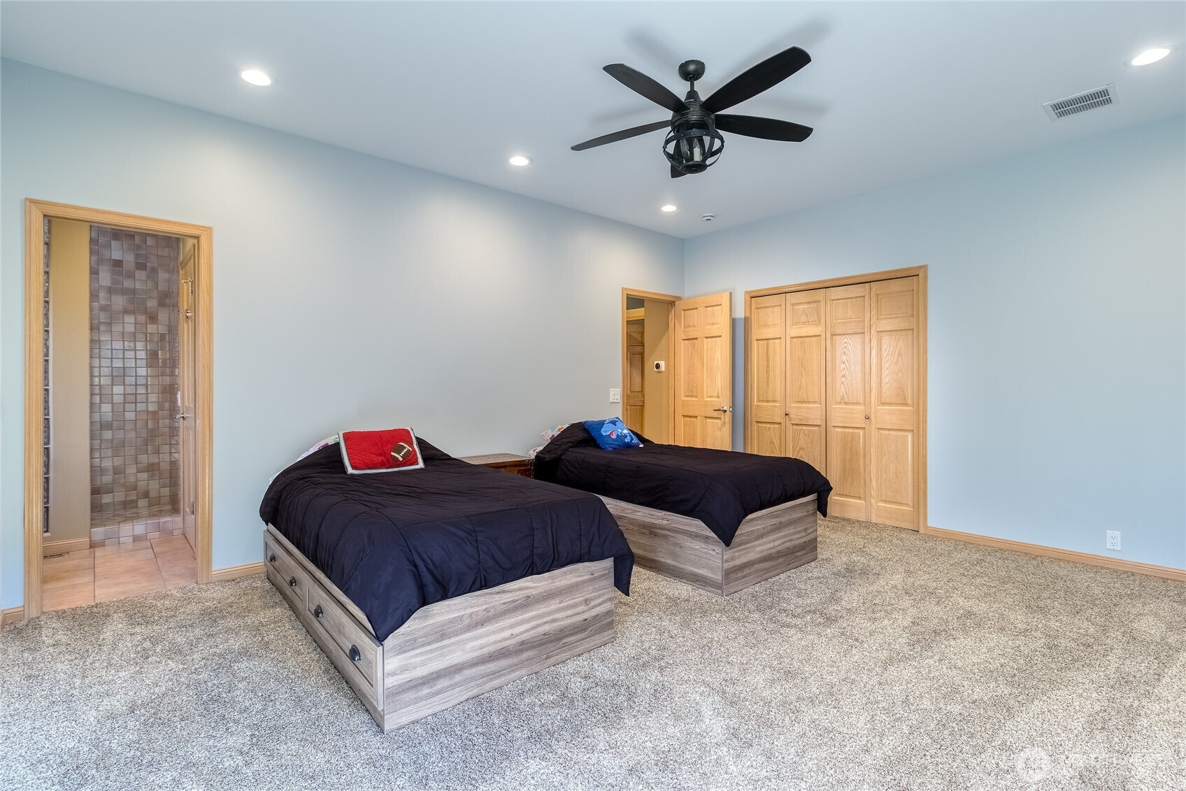 2245 Crosshaven Drive Property Photo 15