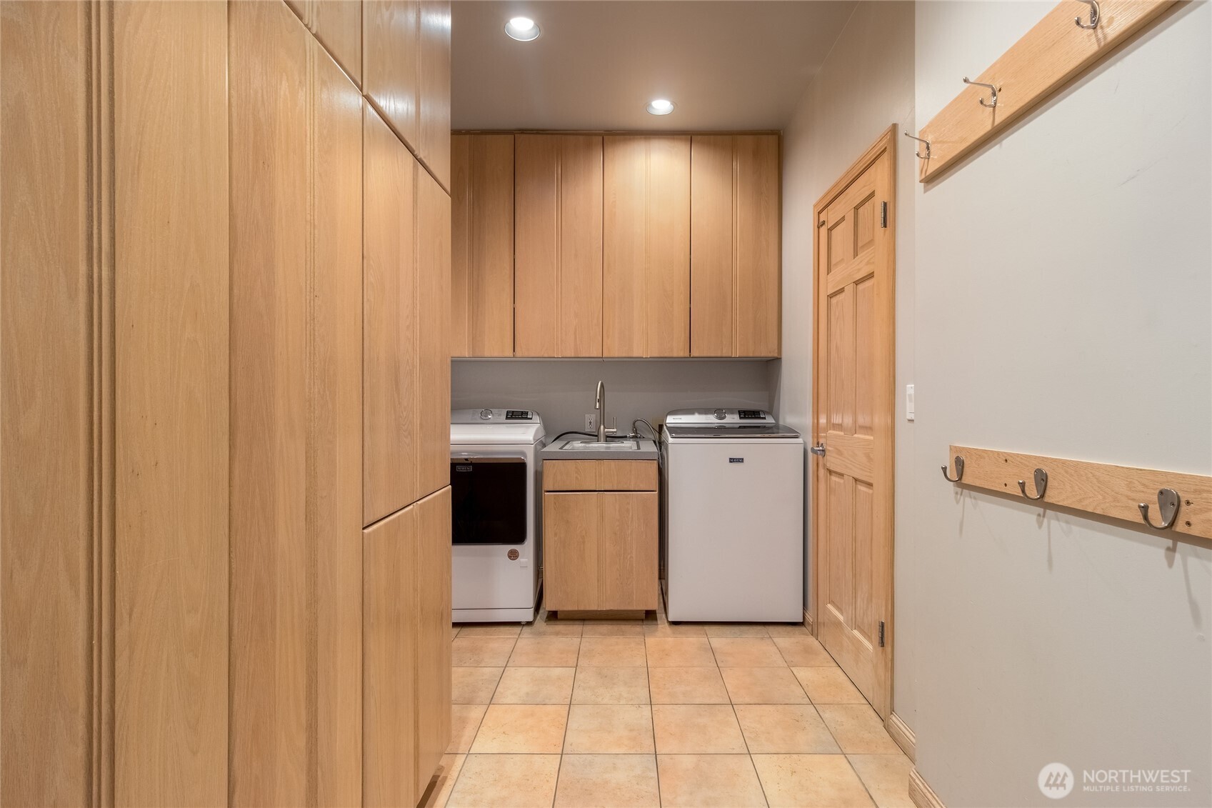 2245 Crosshaven Drive Property Photo 21