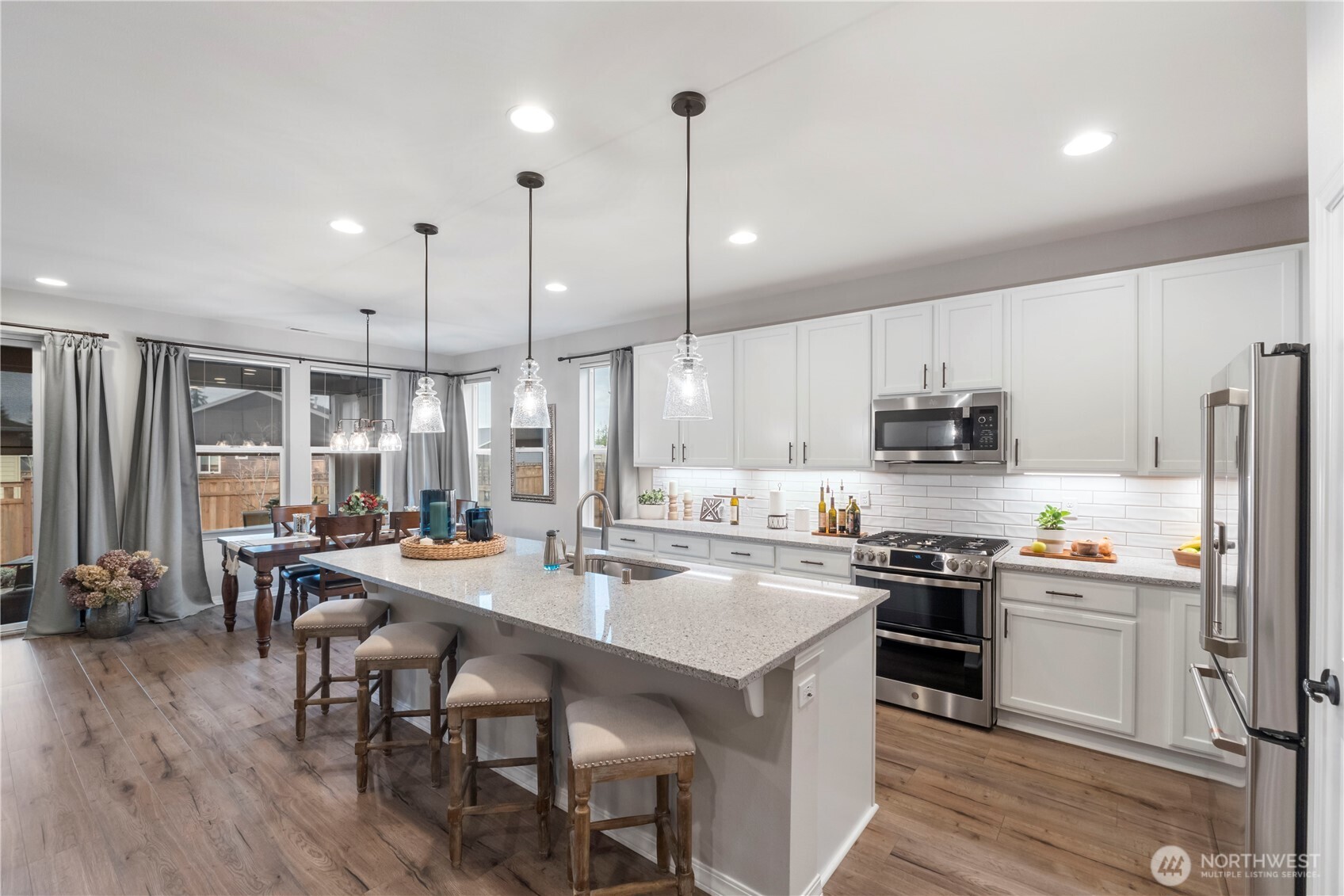 18102 151st St Property Photo 8