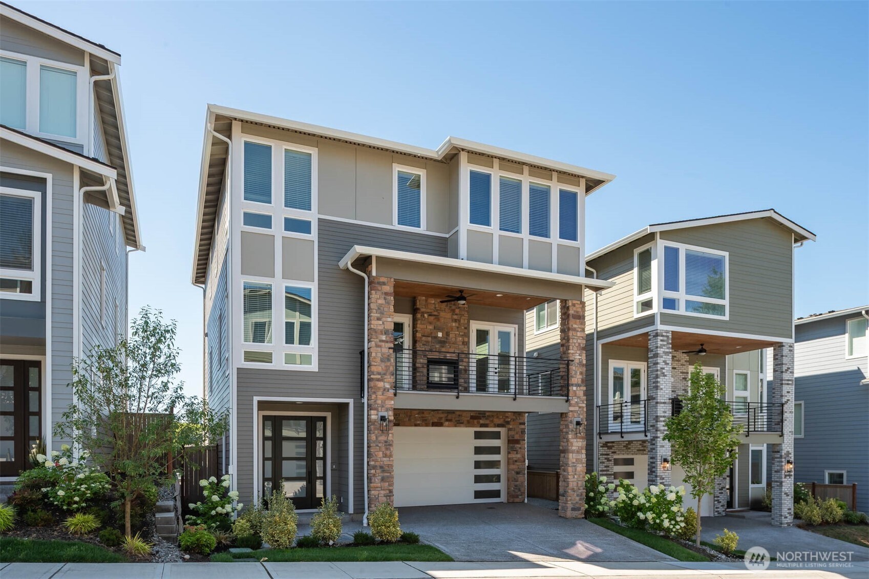13042 75th Place Property Photo 1
