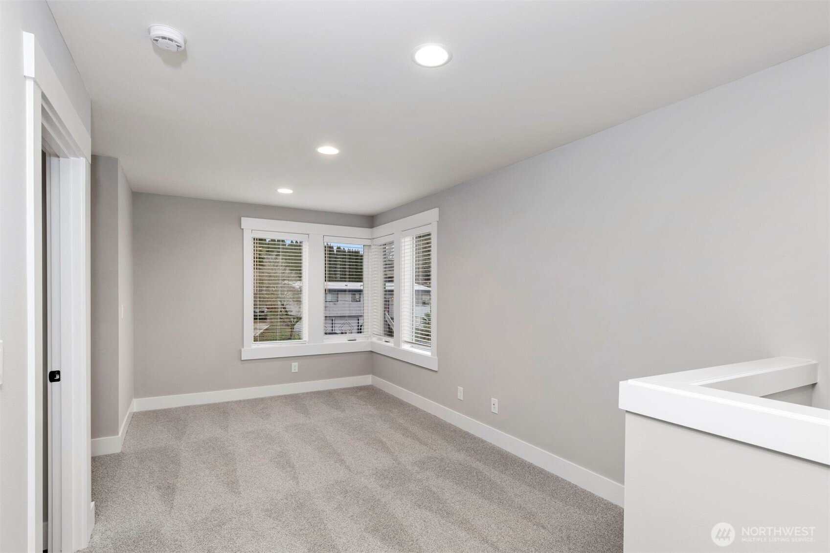 13042 75th Place Property Photo 17
